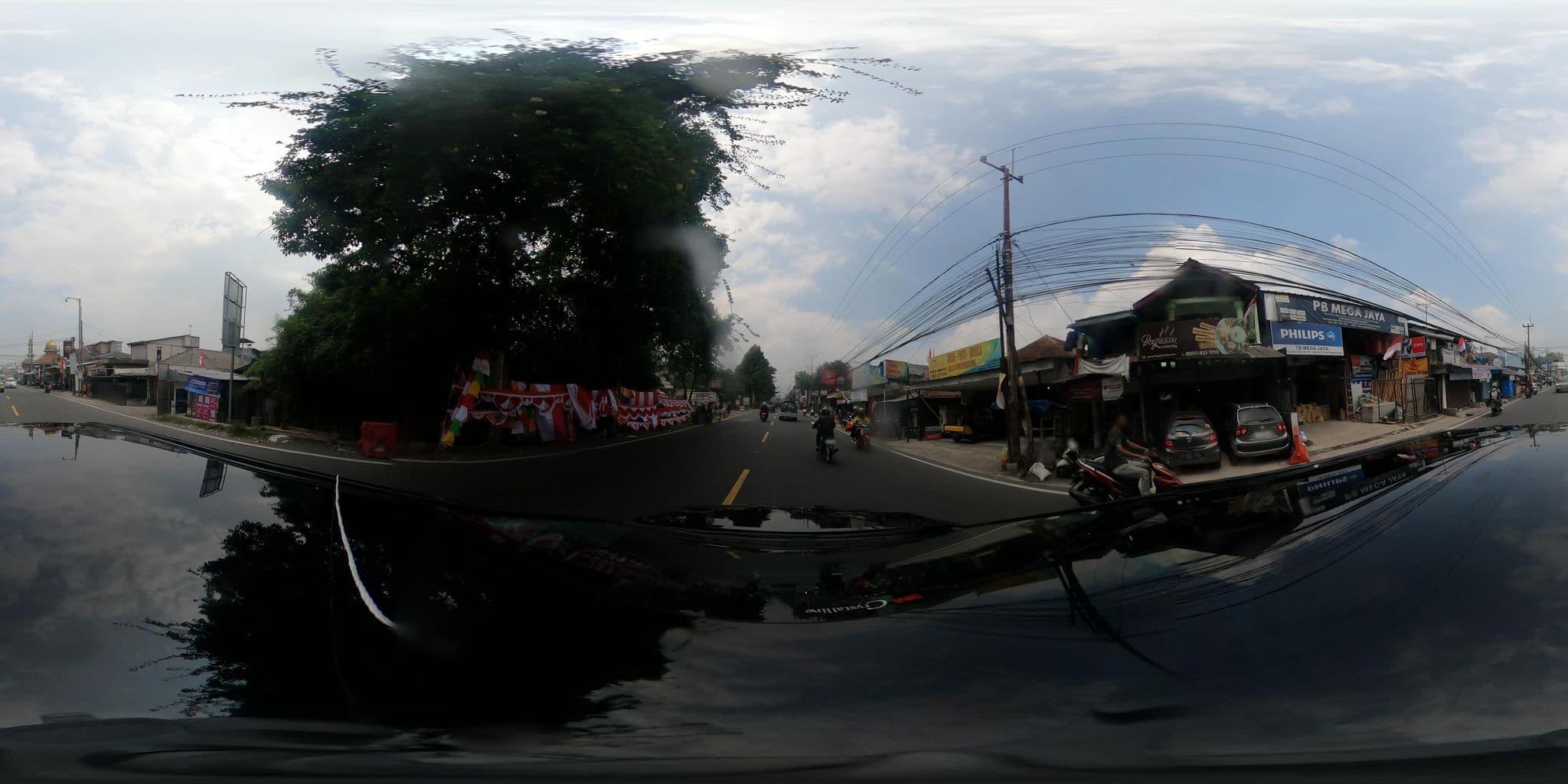 Street view near Puncak raya hotel, Caringin — © rgtm_ryuiki (CC BY-SA · Mapillary)