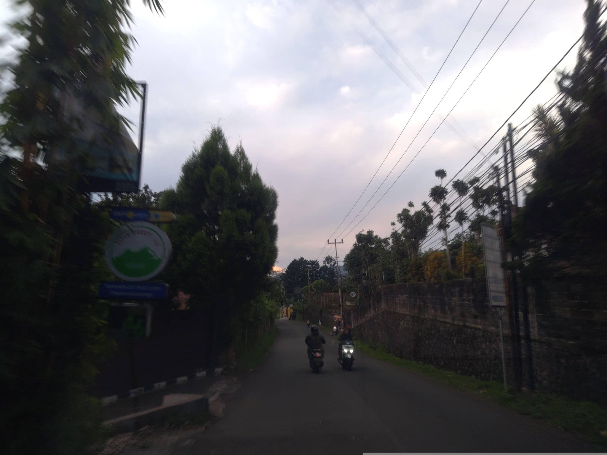 Street view near Villa 87, Caringin — © FotoPeta (CC BY-SA · Mapillary)