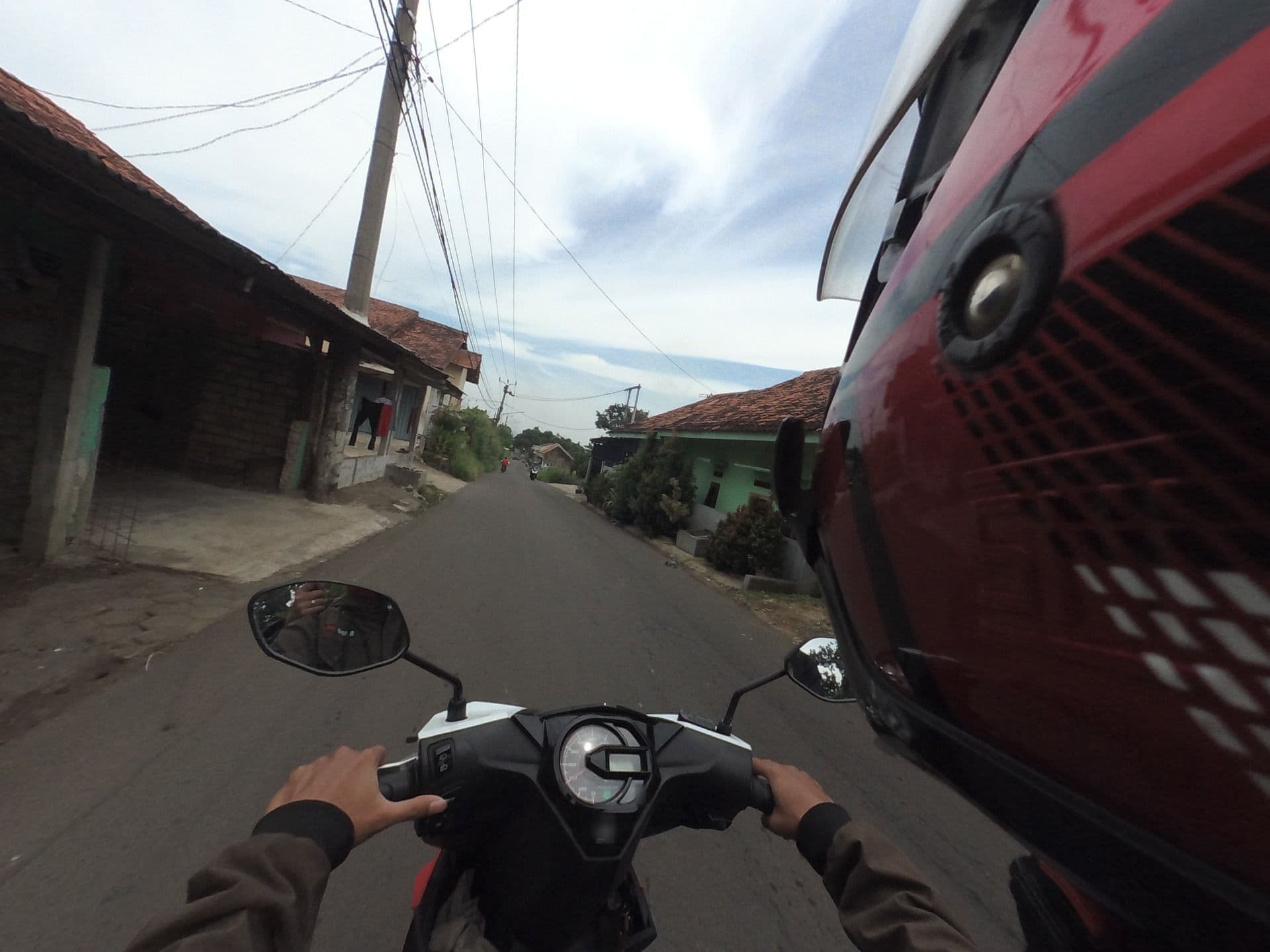Street view near Villa Dinasty Akasha, Ciampea — © ayuekasundari (CC BY-SA · Mapillary)