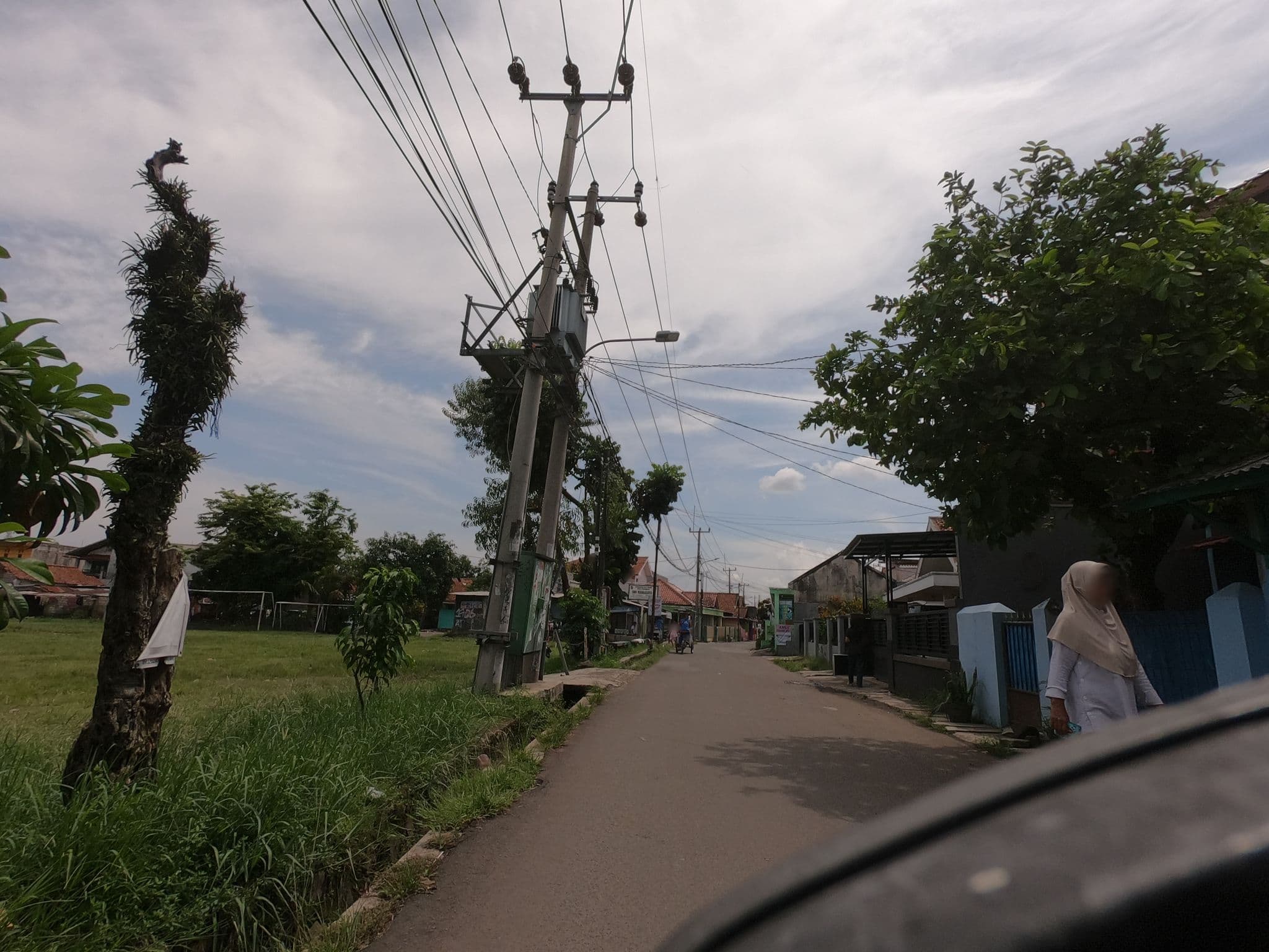 Street view near Wisma rosa, Ciampea — © addharuery (CC BY-SA · Mapillary)
