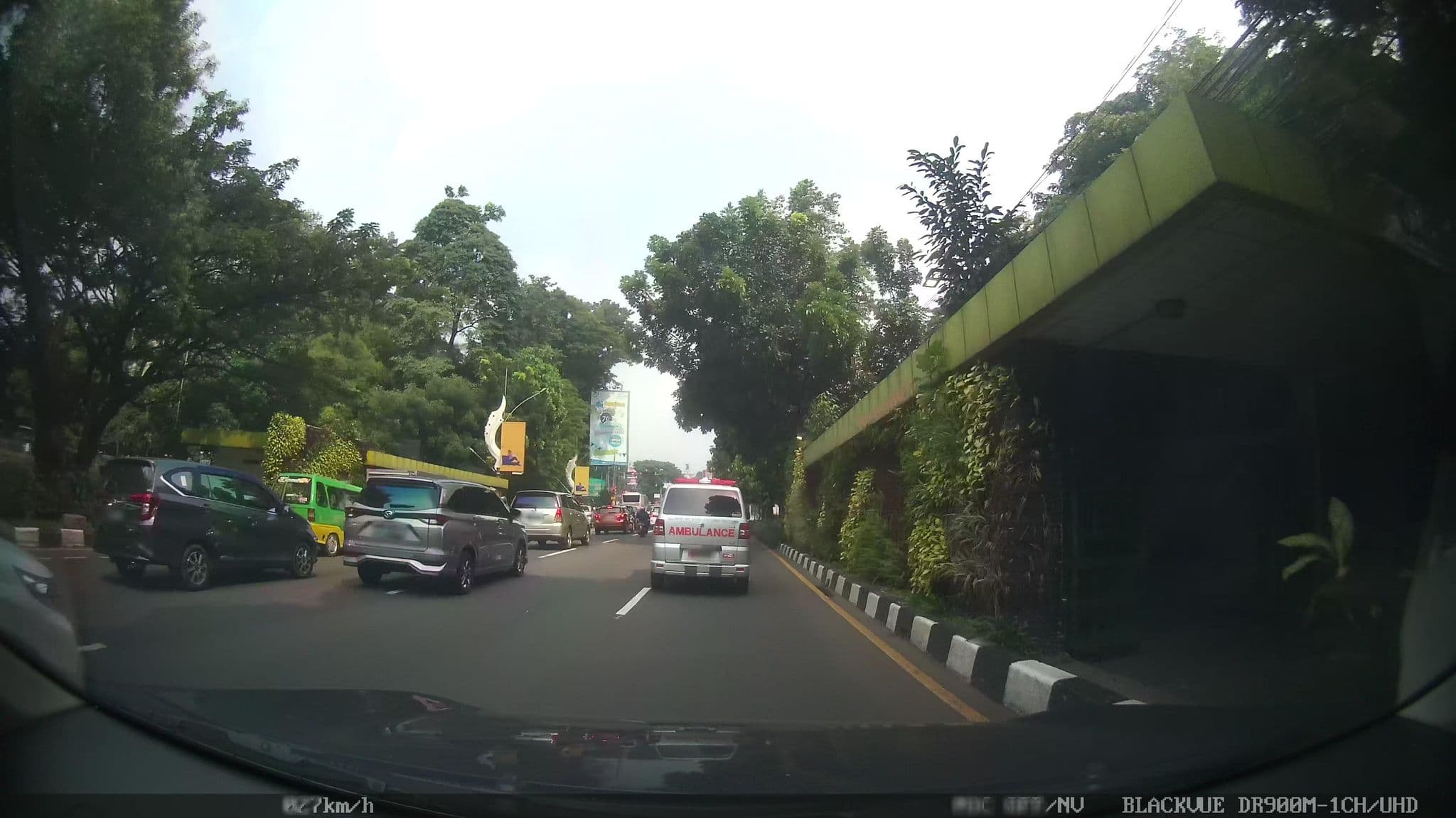 Street view near Room 312 Padjajaran Suites Hotel, Bogor — © kaart_2 (CC BY-SA · Mapillary)