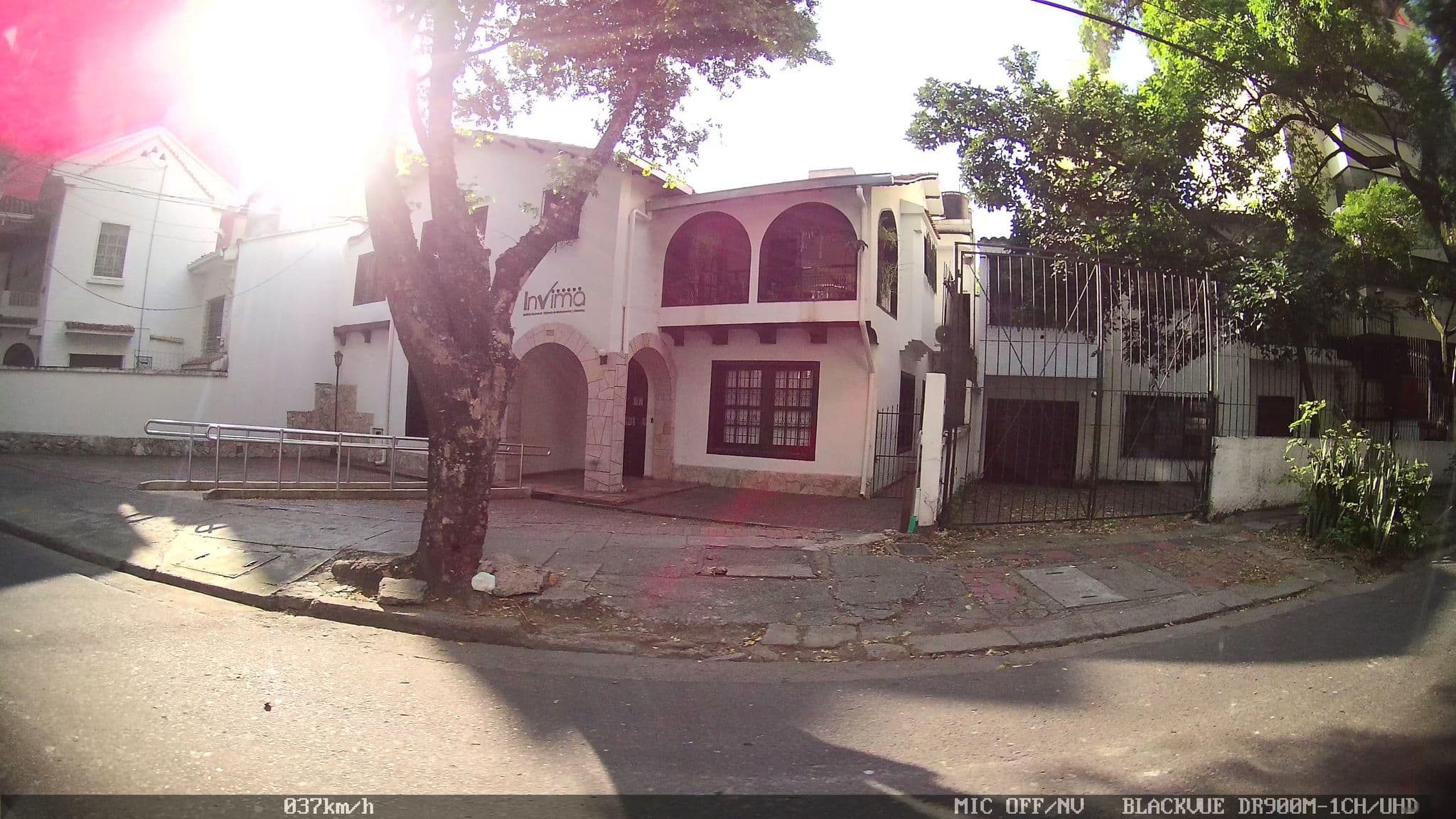 Street view near Casa del Hidalgo, Cali — © kaart_2 (CC BY-SA · Mapillary)