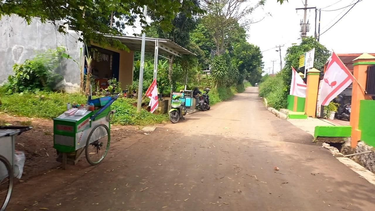 Street view near Joglo Mang Okem, Bogor — © zanetta (CC BY-SA · Mapillary)