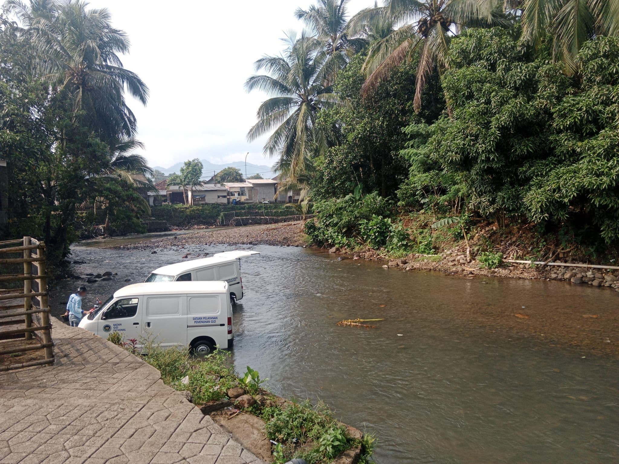 Street view near Radar Cuaca, Pandeglang — © Forcep (CC BY-SA · Mapillary)