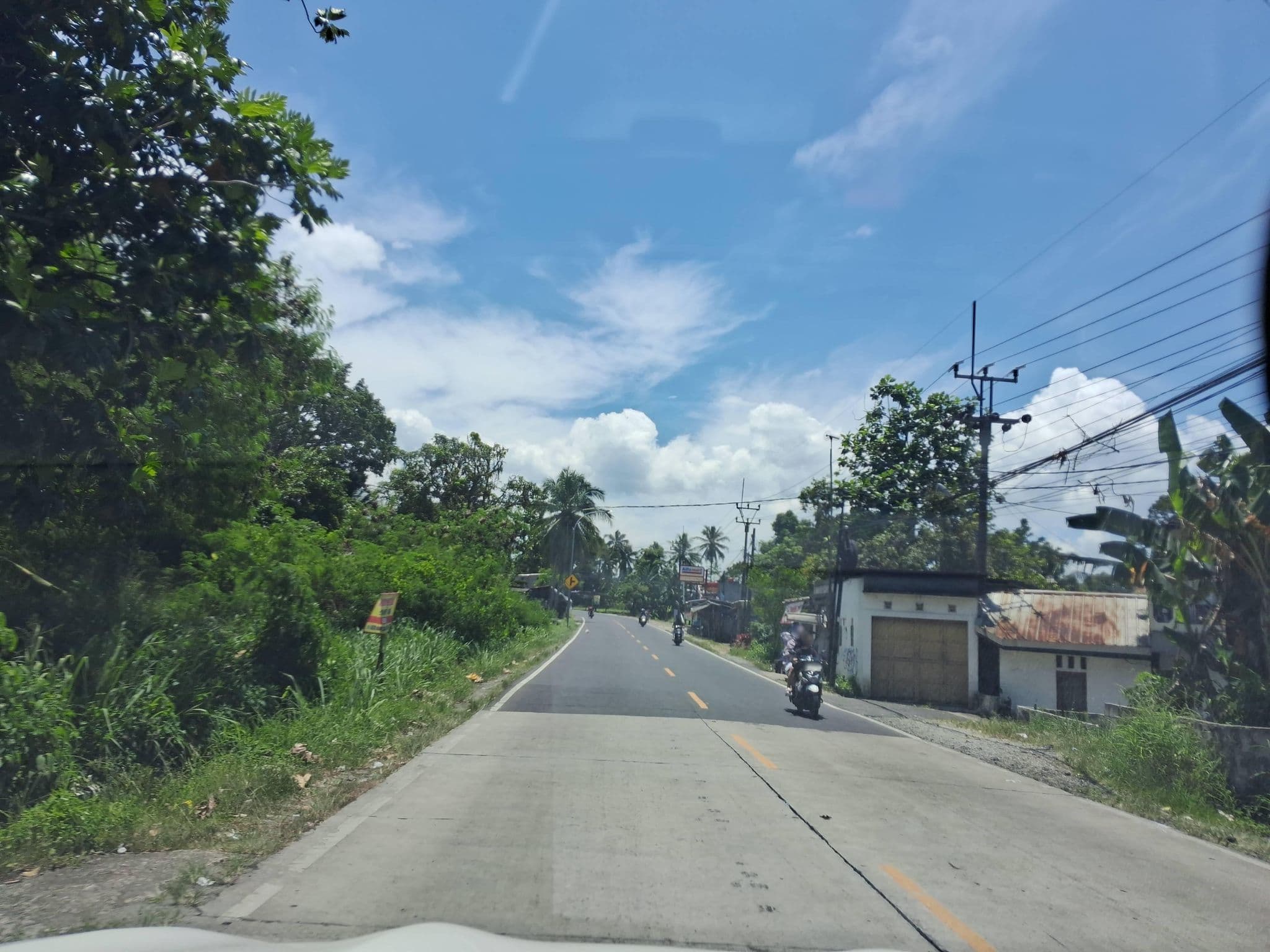 Street view near Villa Kalicaa, Tanjung Lesung, Pandeglang — © Kaart_Local (CC BY-SA · Mapillary)
