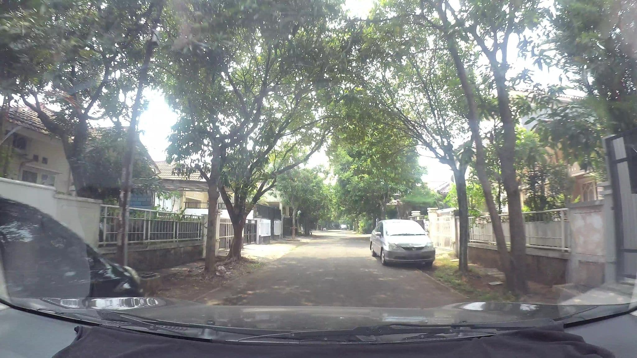 Street view near kamar yara, Serpong — © kaart_3 (CC BY-SA · Mapillary)