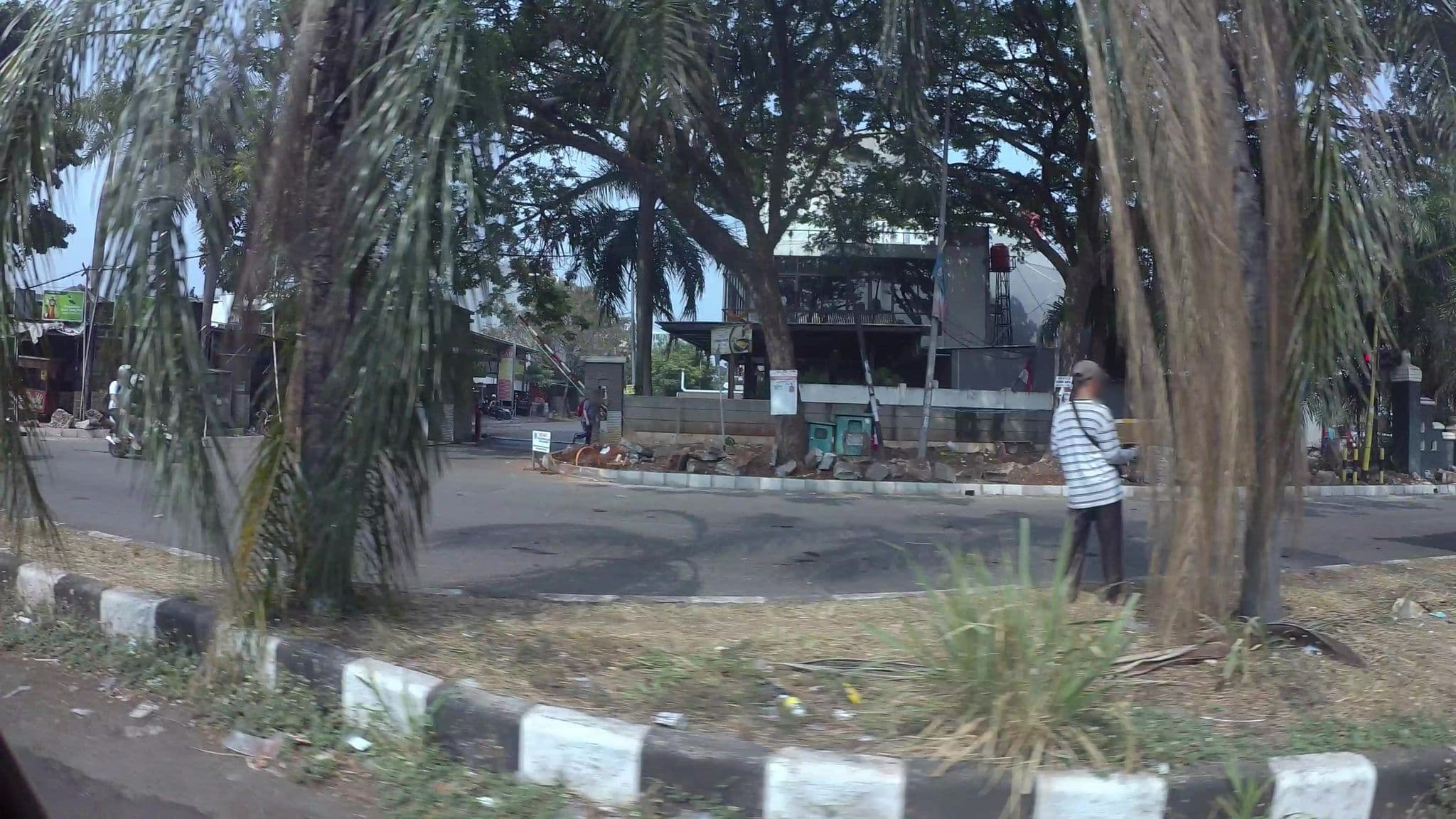 Street view near CitiSmart Hotel BSD, Serpong, Serpong — © kaart_2 (CC BY-SA · Mapillary)