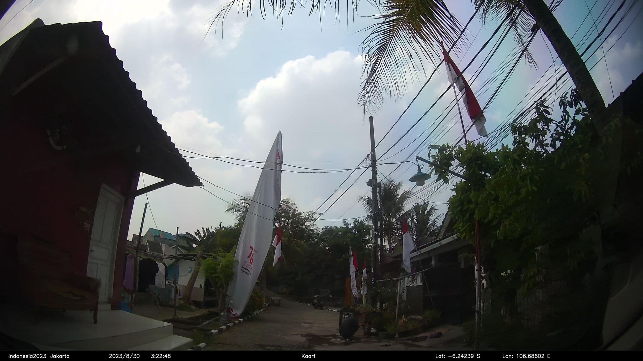 Street view near Hotel Harris kelapa gading, Ciputat — © kaart_2 (CC BY-SA · Mapillary)