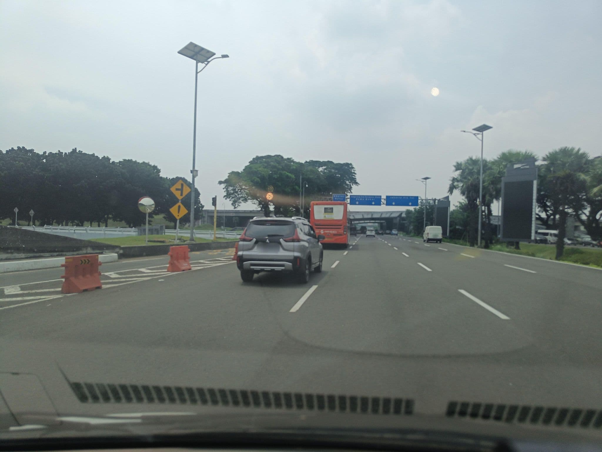 Street view near Citihub hotels surabaya, Teluknaga — © hen0ch (CC BY-SA · Mapillary)