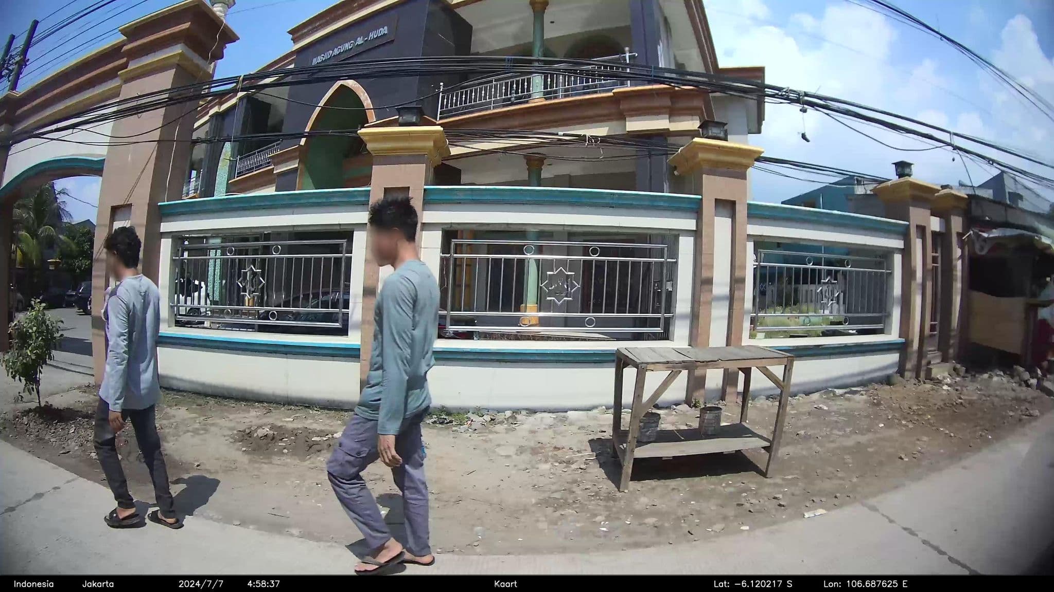 Street view near Hotel Elia Bandara, Teluknaga — © kaartcam (CC BY-SA · Mapillary)