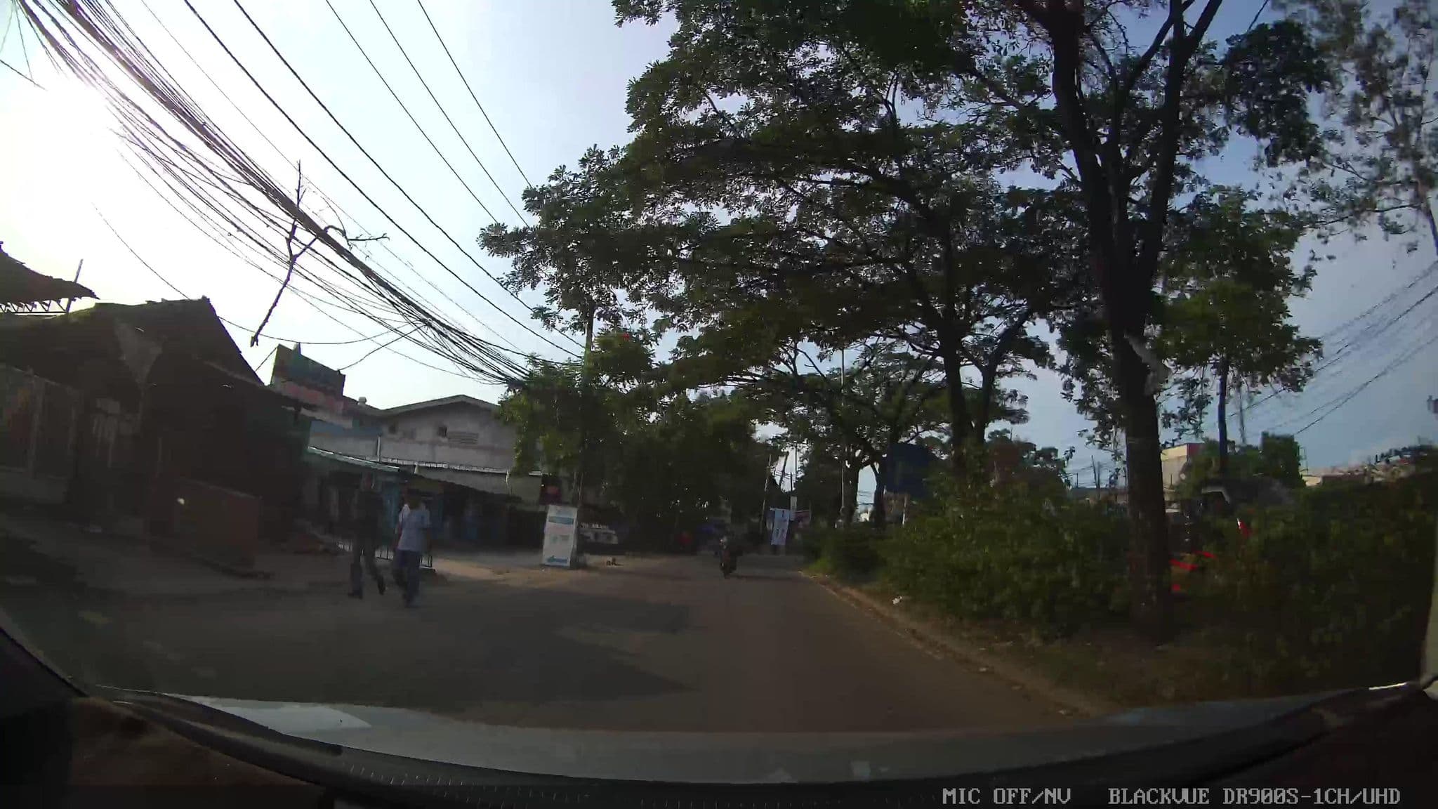 Street view near Hotel sahabat, Tangerang — © kaart_3 (CC BY-SA · Mapillary)