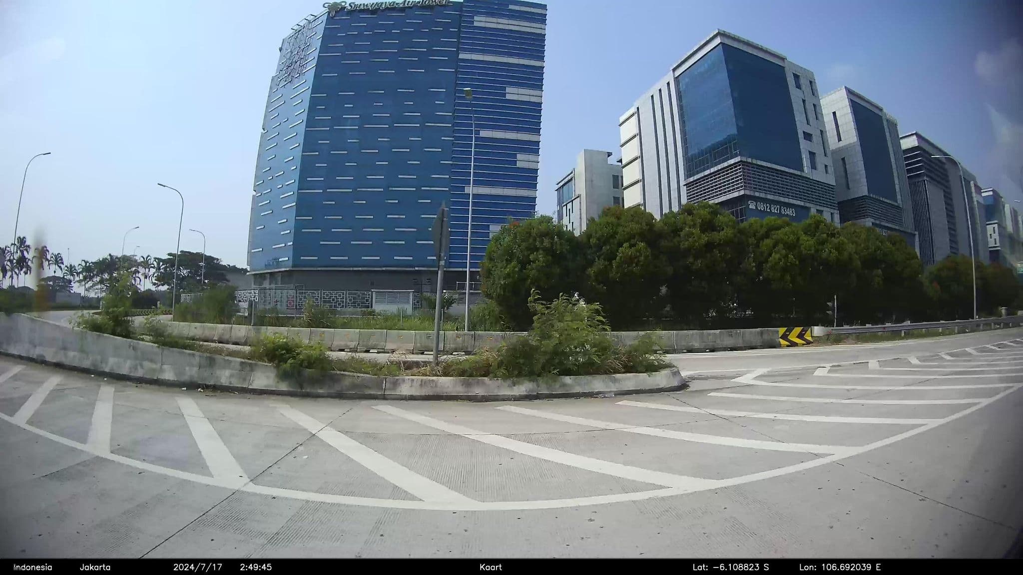 Street view near Ibis bandung trans studio, Teluknaga — © kaartcam (CC BY-SA · Mapillary)