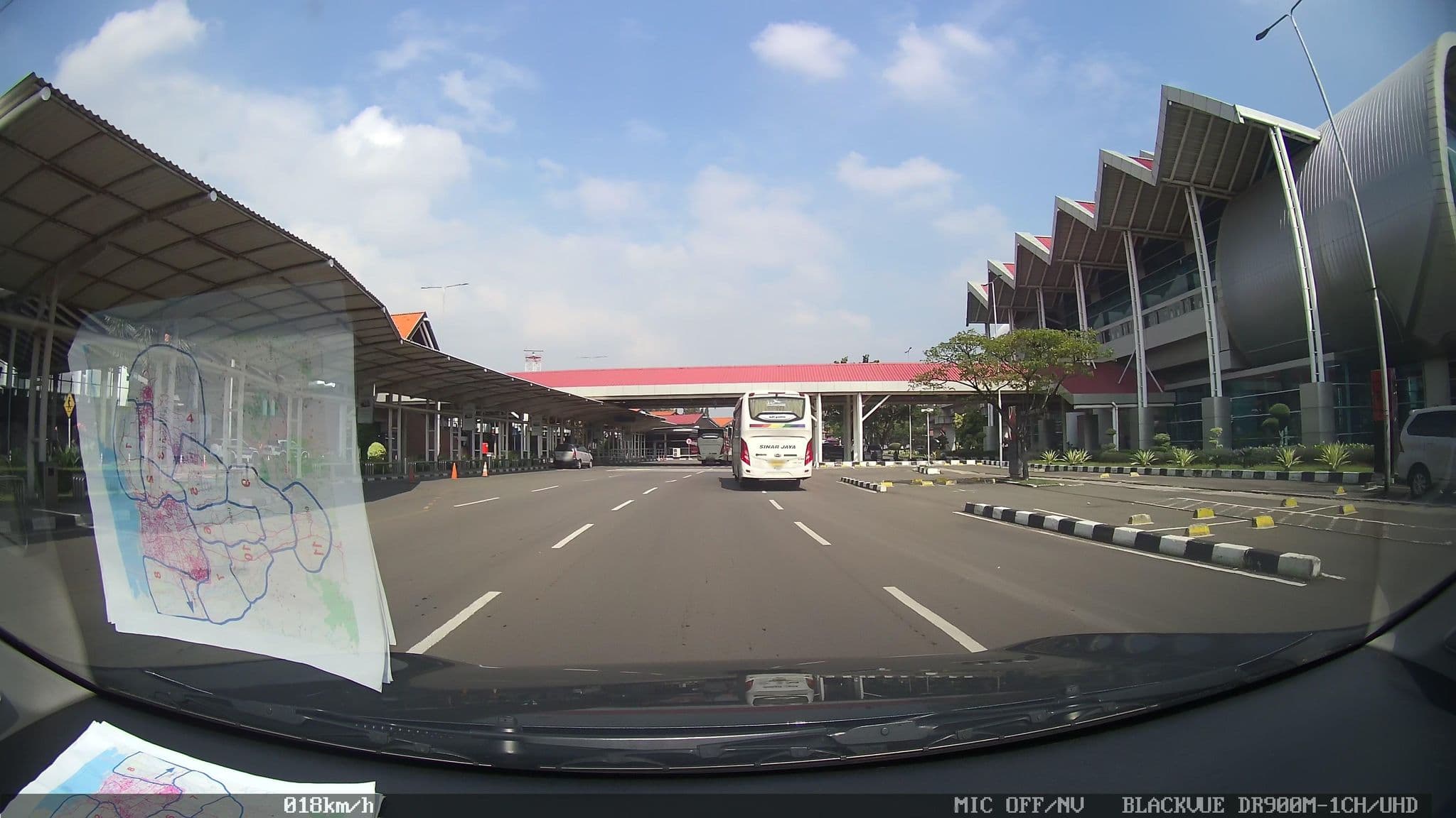 Street view near Santika Premiere Jakarta, Teluknaga — © kaart_2 (CC BY-SA · Mapillary)