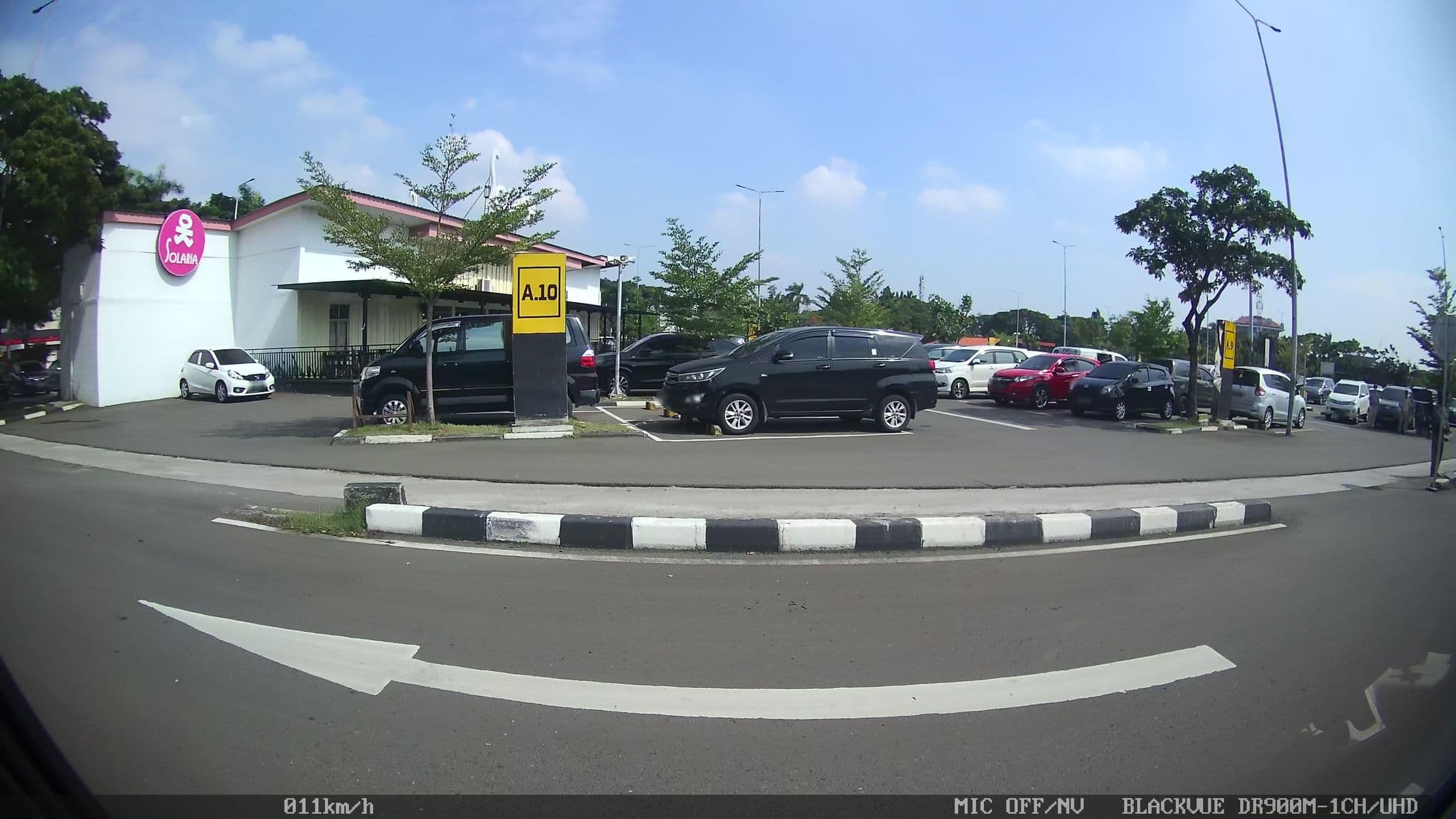 Street view near Hotel Menara Bahtera Balikpapan, Teluknaga — © kaart_2 (CC BY-SA · Mapillary)