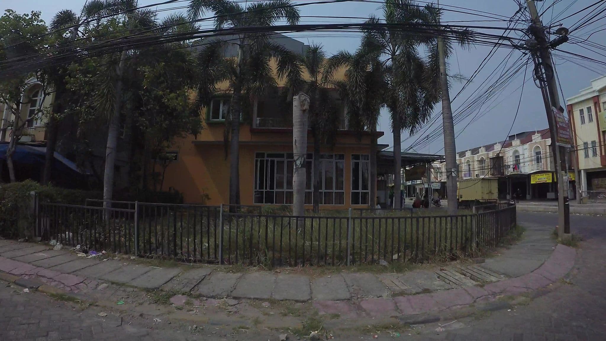 Street view near Sella felicia's kingdom, Tangerang — © kaart_3 (CC BY-SA · Mapillary)