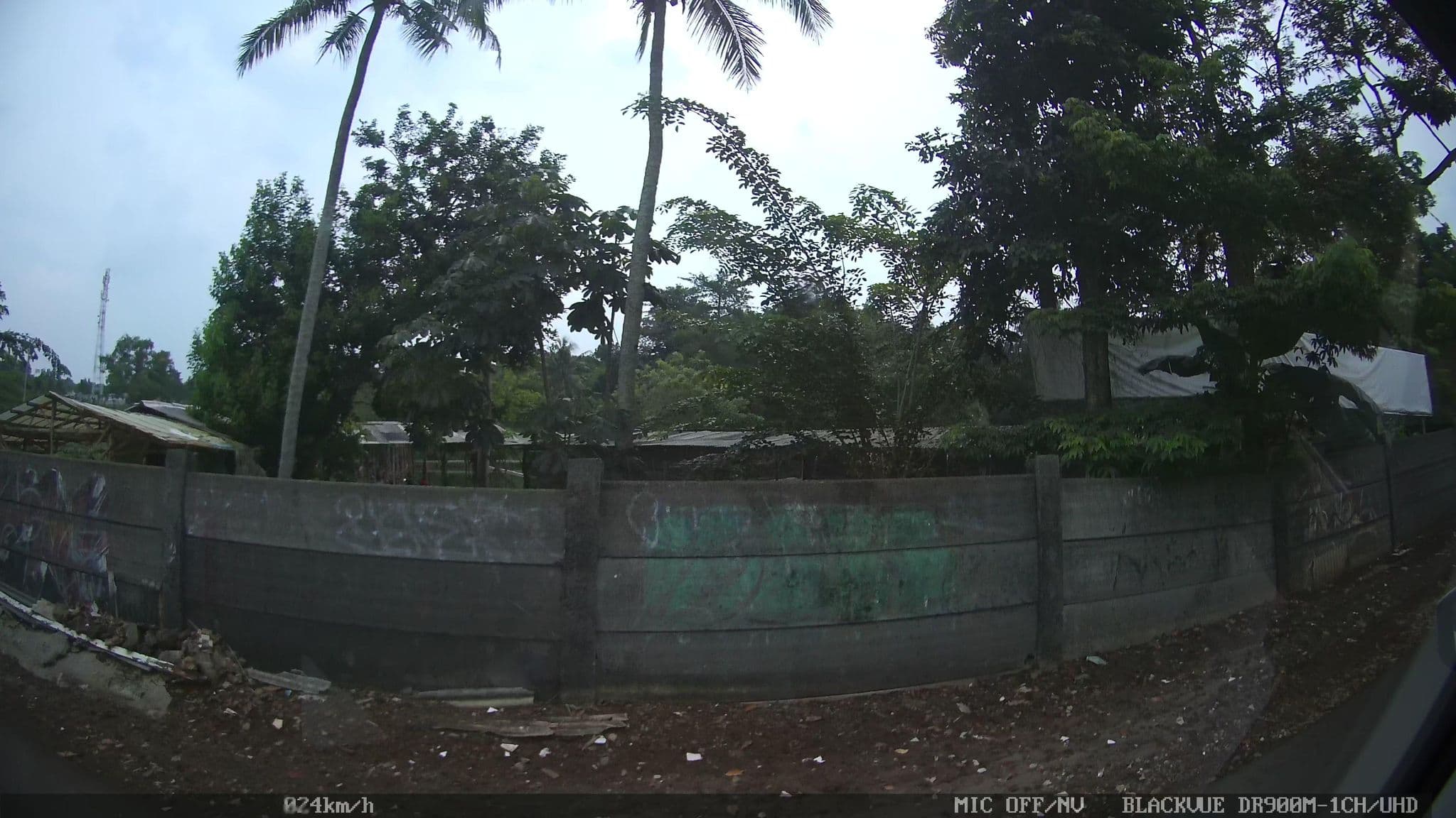 Street view near Wisma III Univ. Terbuka, Pamulang — © kaart_2 (CC BY-SA · Mapillary)