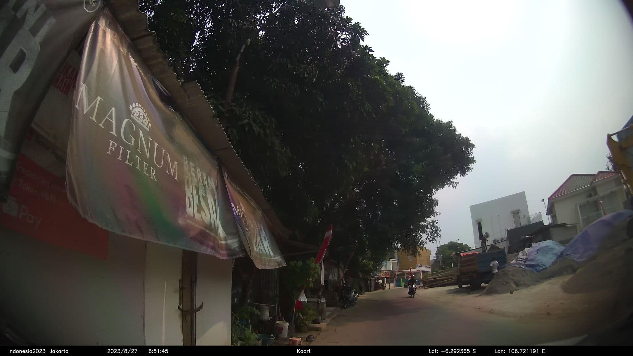 Street view near Hotel horison makassar, South Tangerang — © kaart_2 (CC BY-SA · Mapillary)