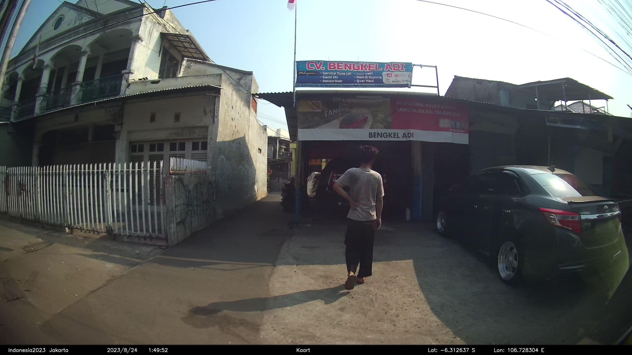 Street view near Adhi Jaya Hotel, South Tangerang — © kaart_2 (CC BY-SA · Mapillary)
