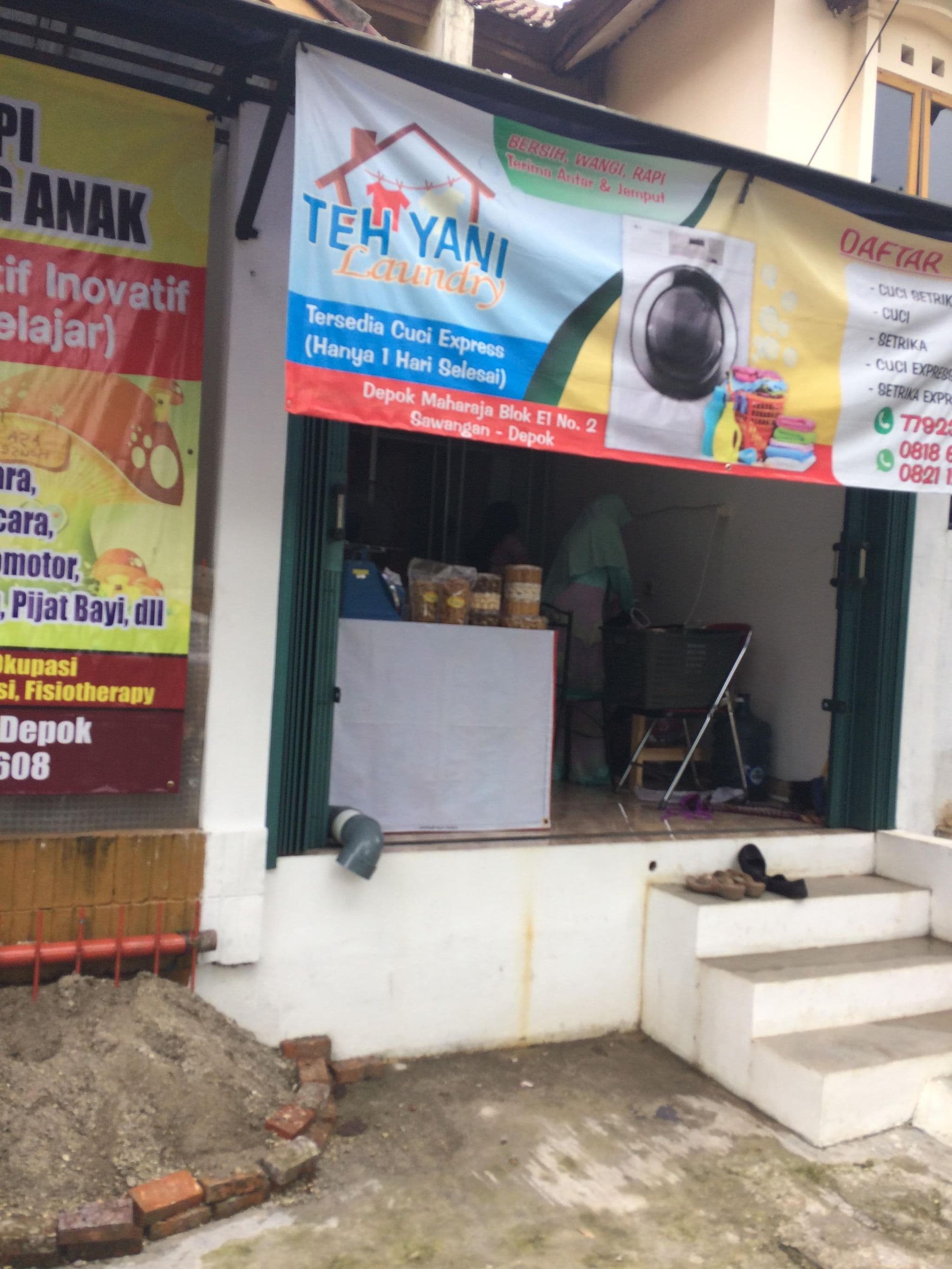 Street view near Depok Maharaja, Sawangan — © maphunter_id (CC BY-SA · Mapillary)