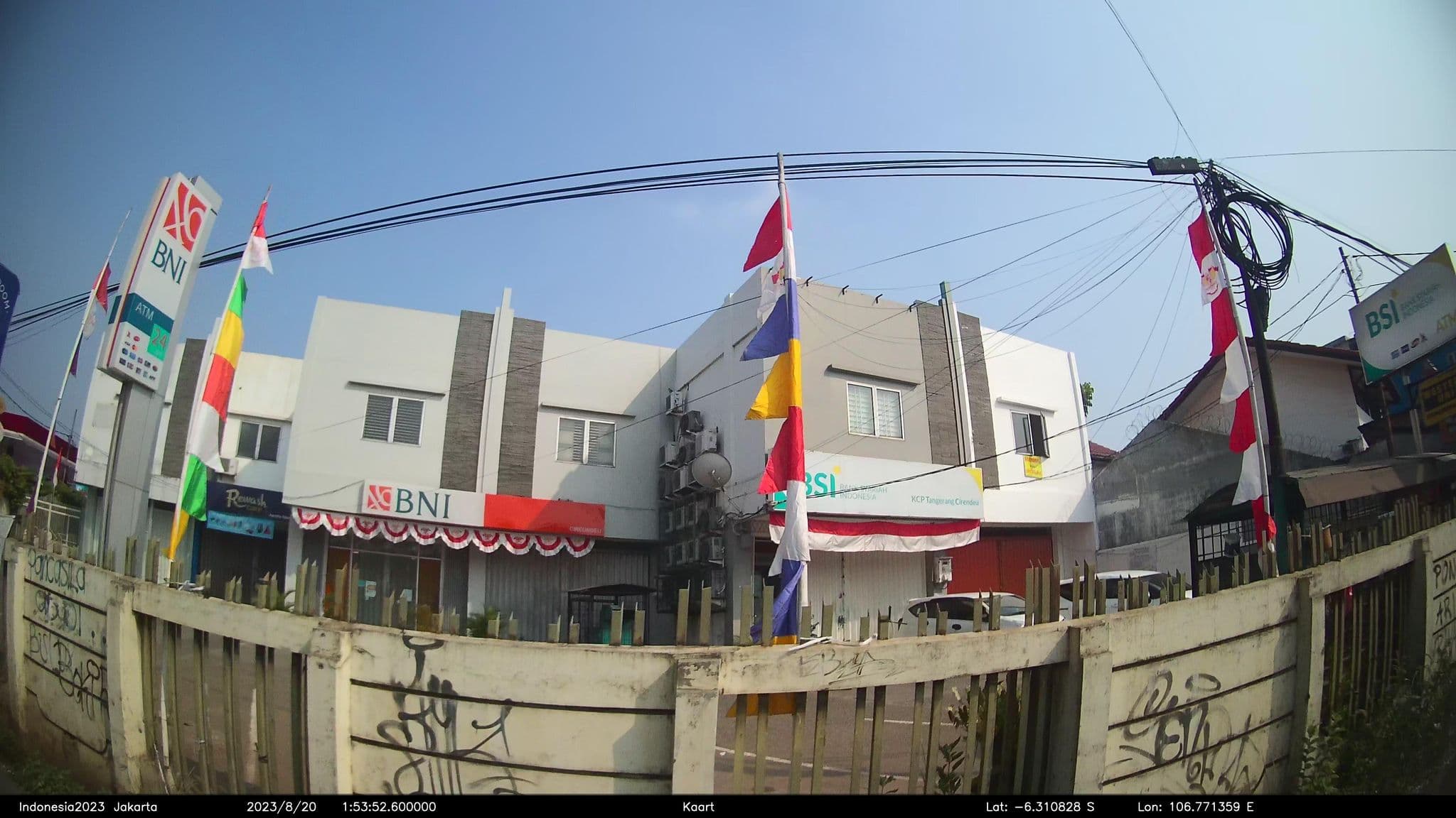 Street view near Ballroom Four Seasson Hotel, Pamulang — © kaart_2 (CC BY-SA · Mapillary)