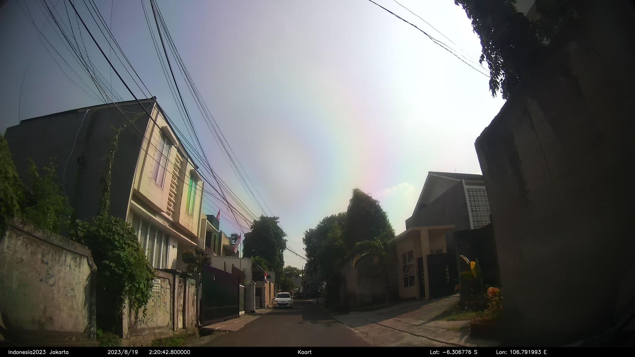 Street view near Oyo 1221 Exclusive 48 Syariah, Pamulang — © kaart_2 (CC BY-SA · Mapillary)