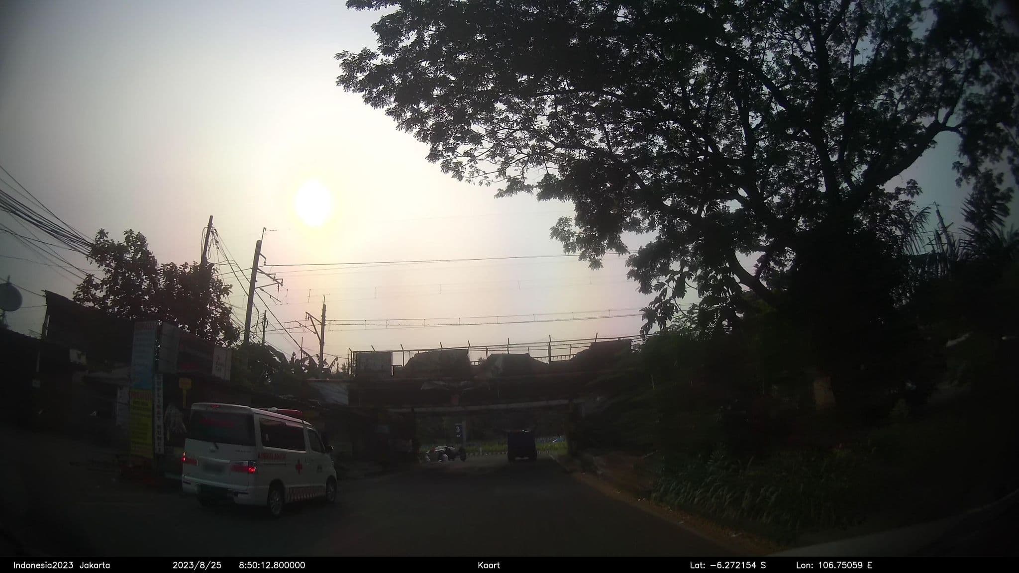 Street view near Castle of Xien, South Tangerang — © kaart_2 (CC BY-SA · Mapillary)