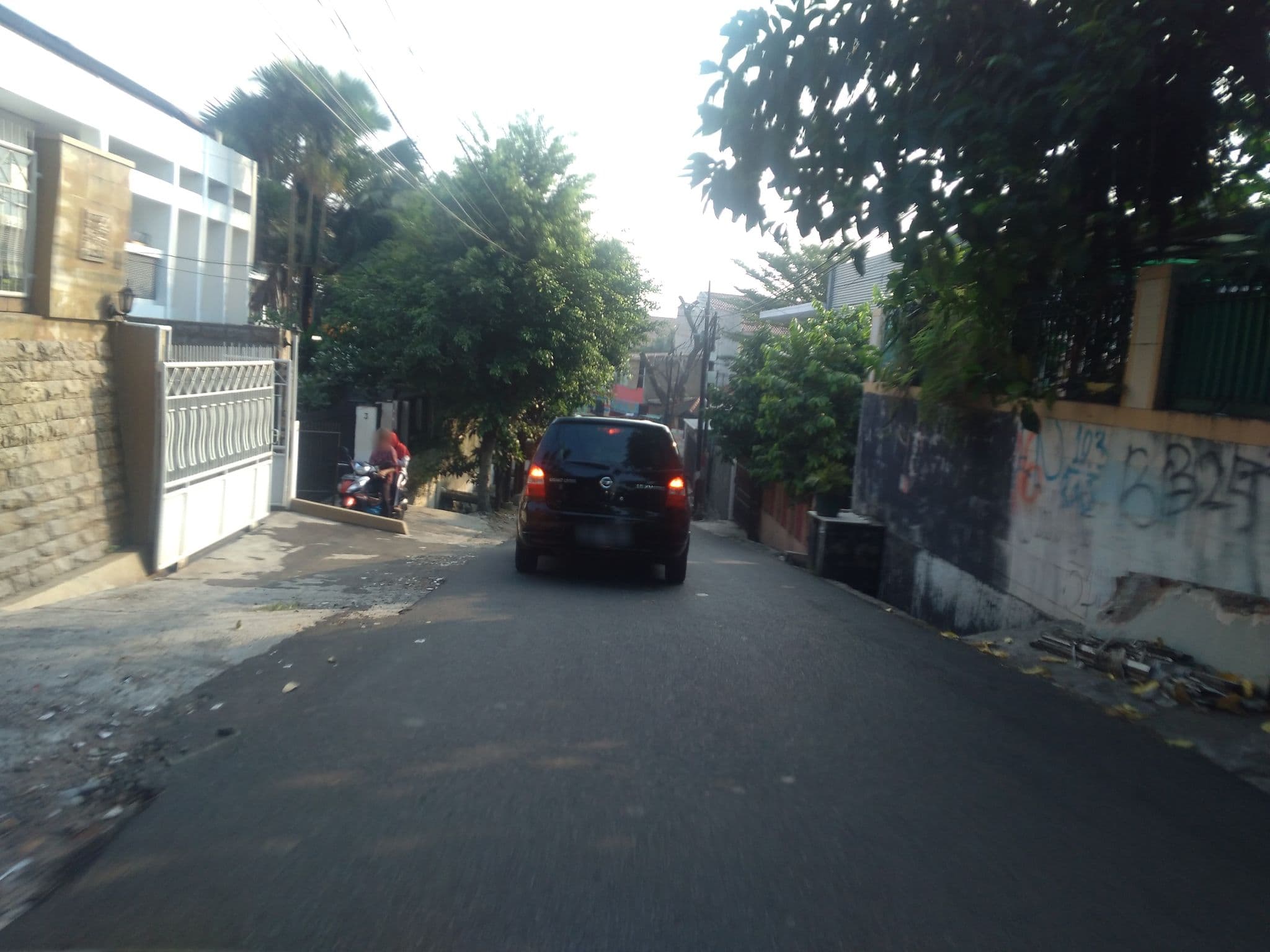 Street view near Haji syaip, Jakarta — © denitoprima (CC BY-SA · Mapillary)