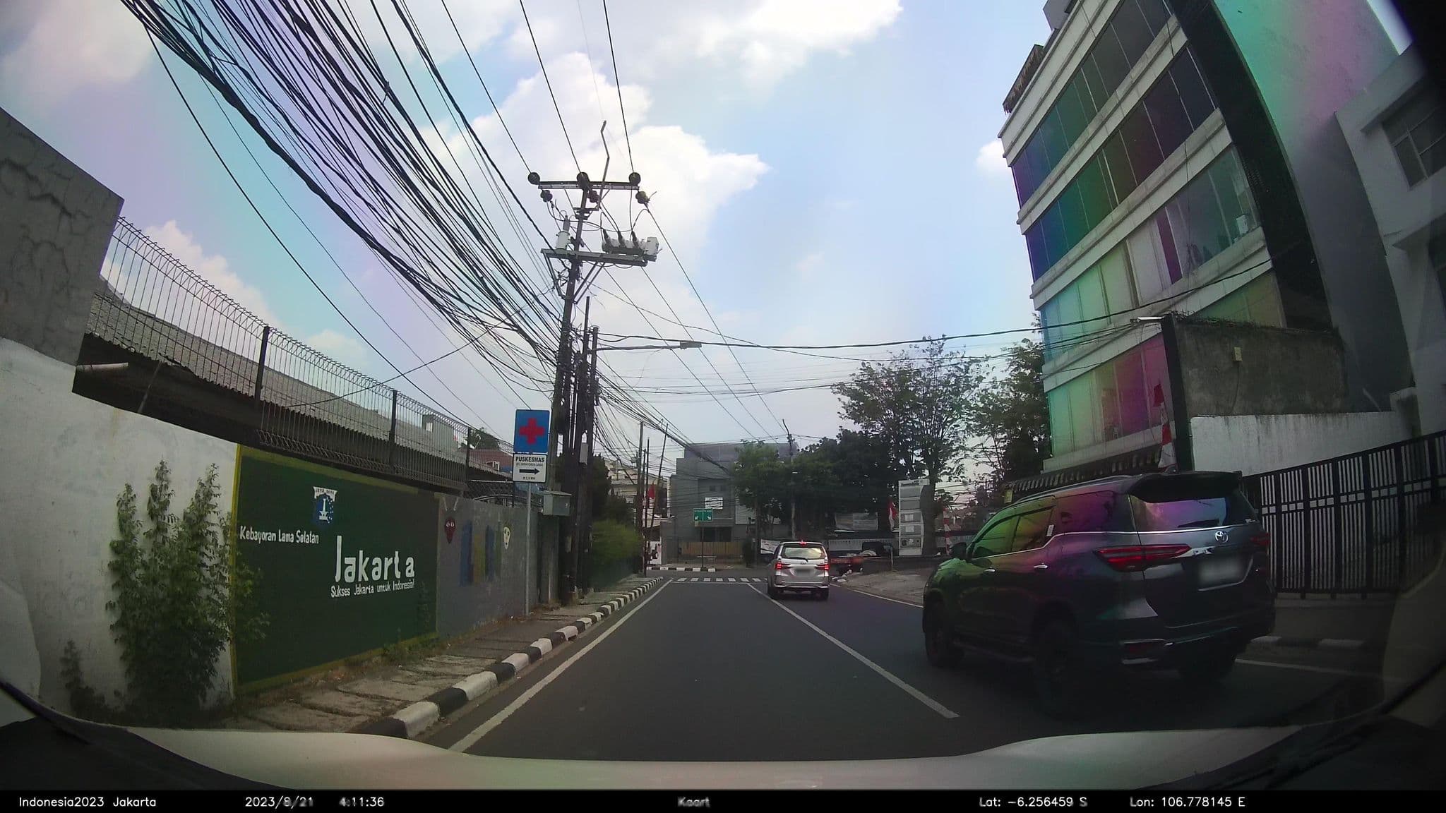 Street view near Asrama Putri Kodim, South Tangerang — © kaart_2 (CC BY-SA · Mapillary)