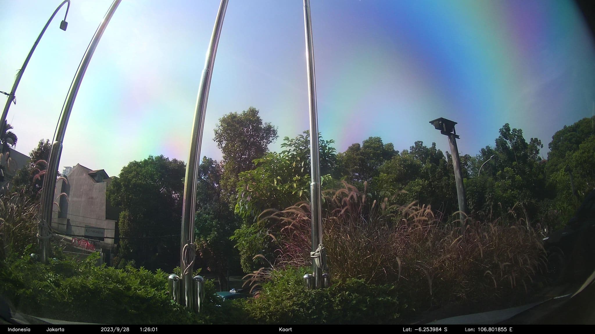 Street view near THE 1O1 Jakarta Sedayu Darmawangsa, Jakarta — © kaart_2 (CC BY-SA · Mapillary)