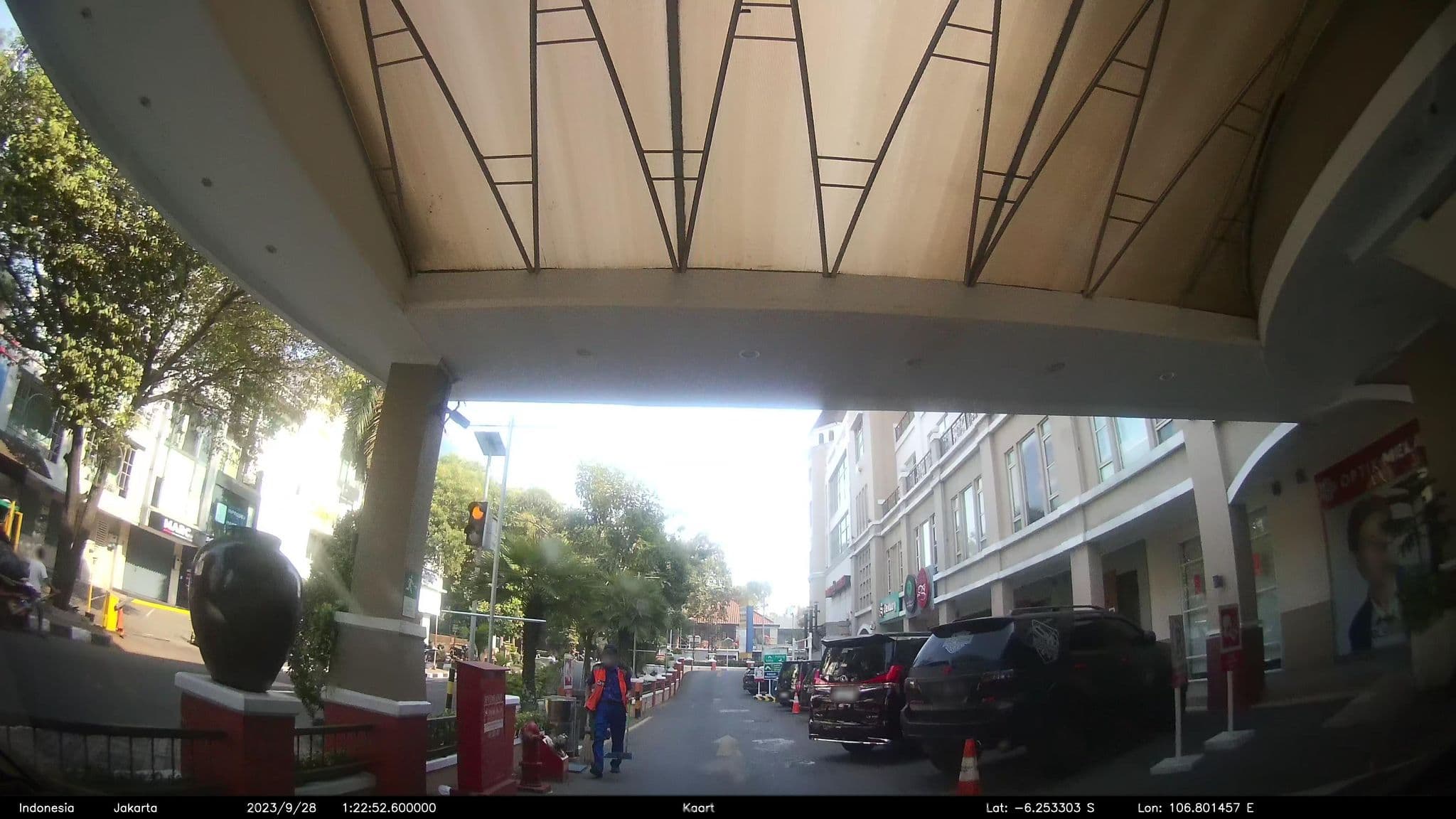 Street view near The 101 Hotel Project - Darmawangsa Square, Jakarta — © kaart_2 (CC BY-SA · Mapillary)