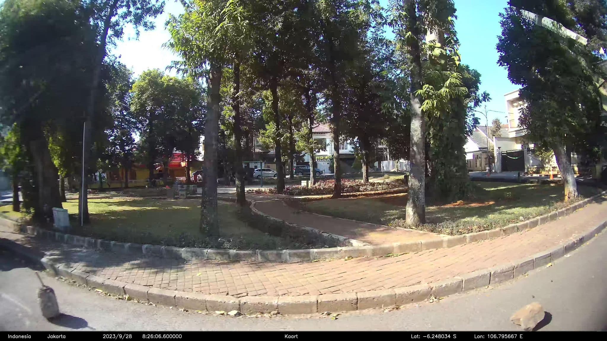 Street view near Hotel Matoa, Jakarta — © kaart_2 (CC BY-SA · Mapillary)