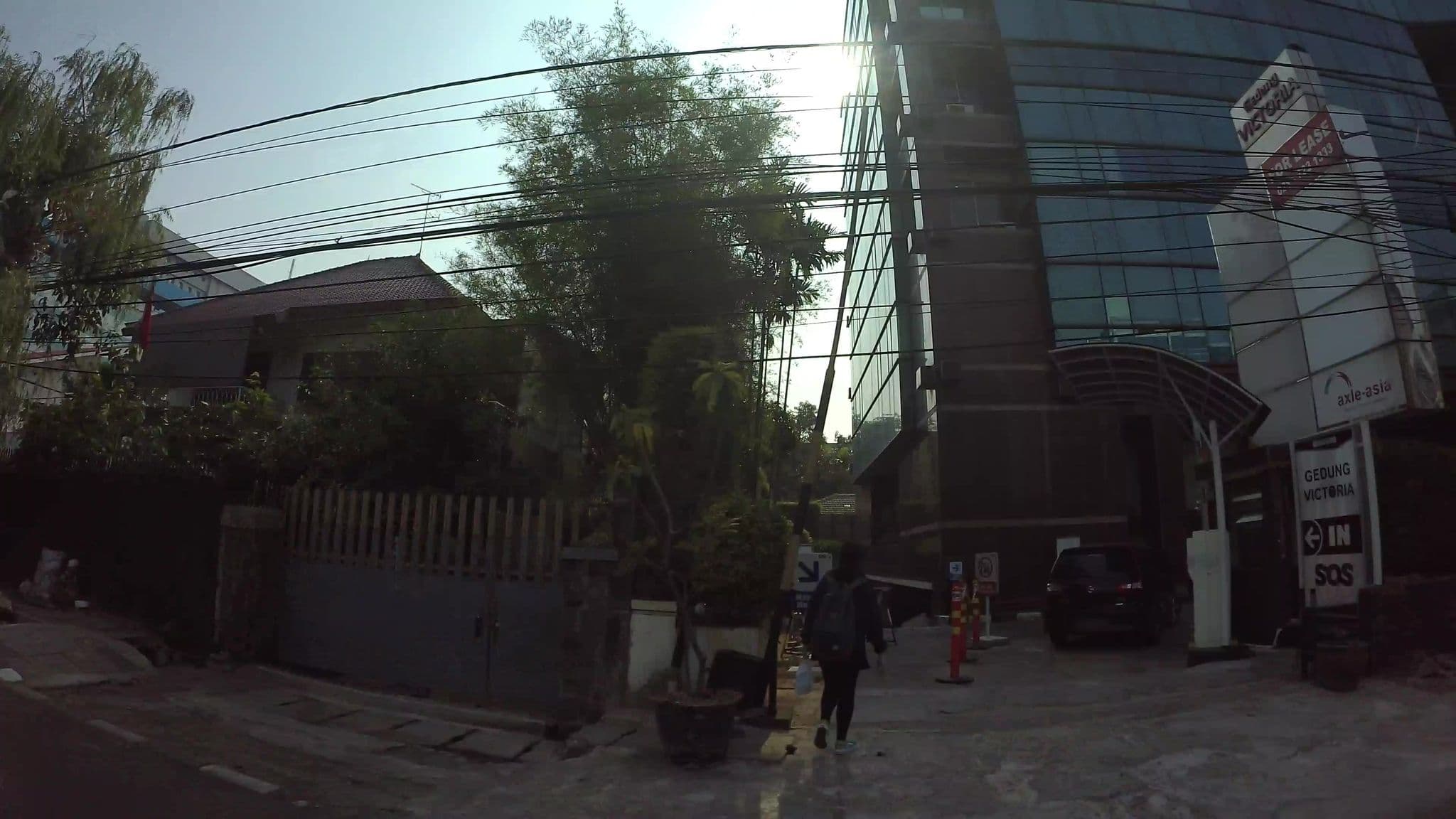 Street view near SARÉ Hotel, Jakarta — © kaart_3 (CC BY-SA · Mapillary)