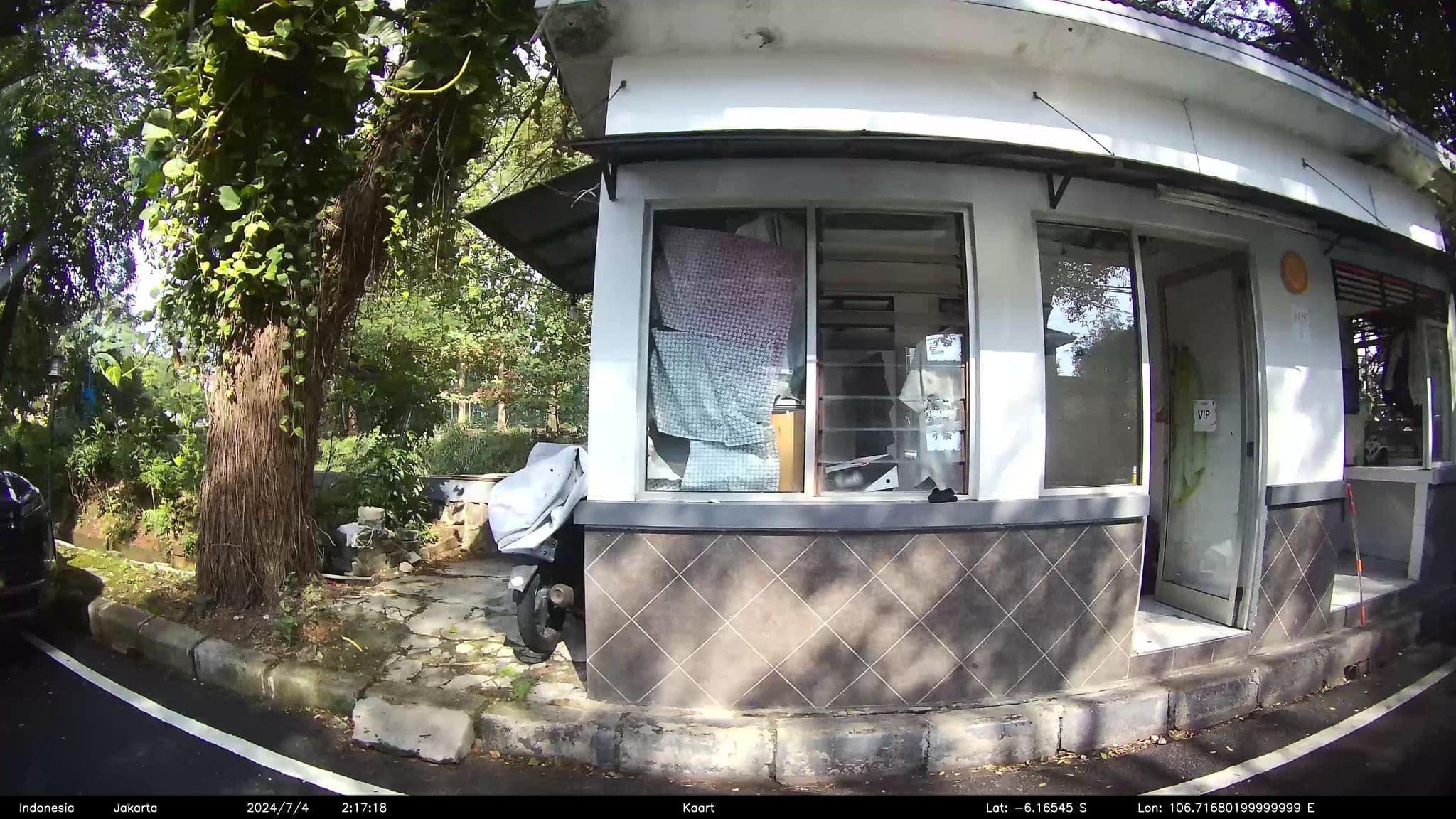 Street view near huang james' room, Ciputat — © kaartcam (CC BY-SA · Mapillary)