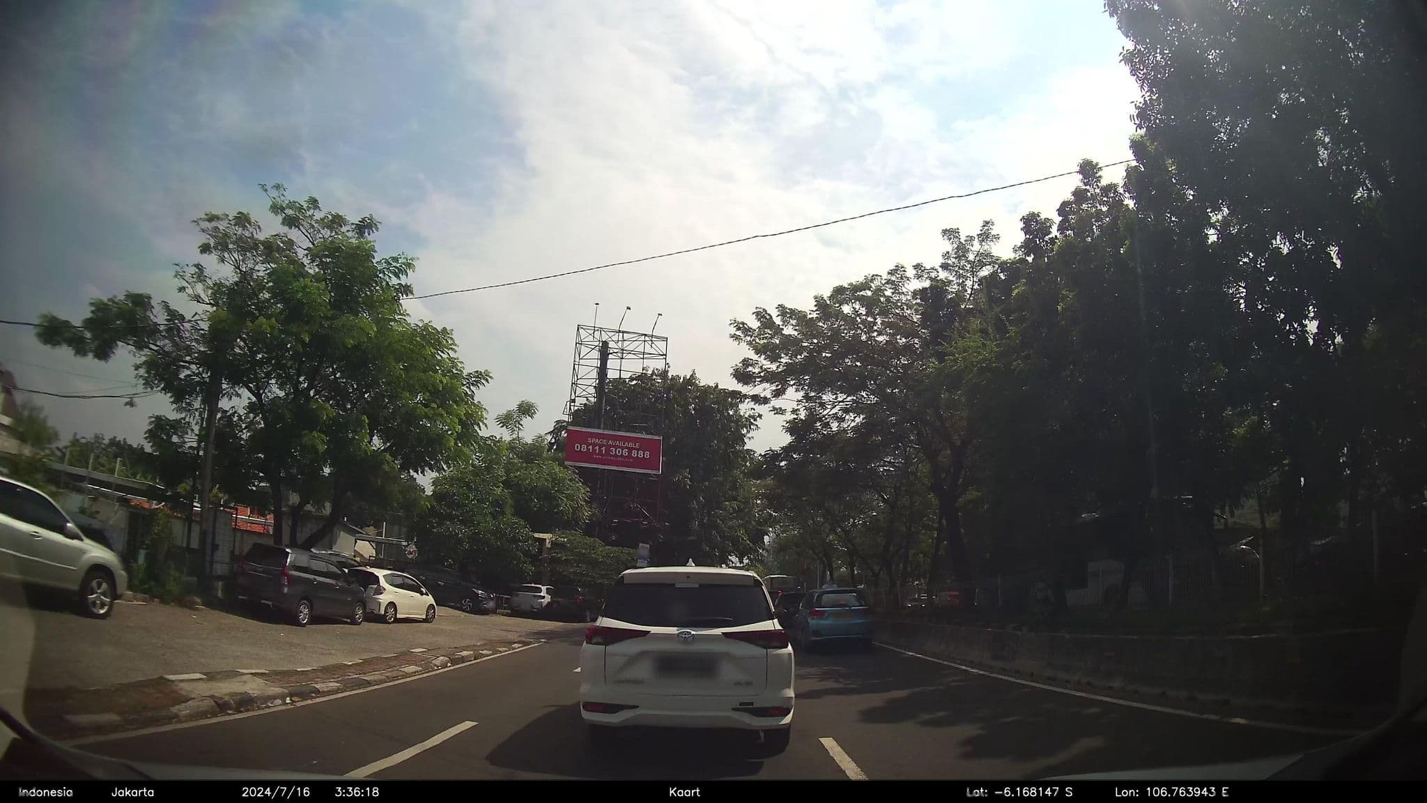 Street view near Delamar Hotel, Puncak, Bogor, Jakarta — © kaartcam (CC BY-SA · Mapillary)