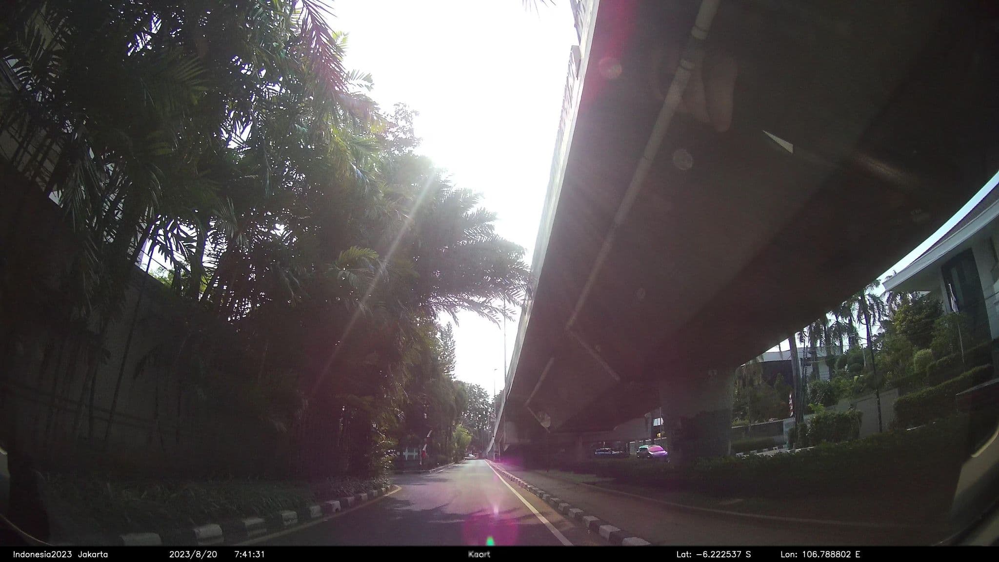 Street view near Jalan Kumala Permata Hijau, Jakarta — © kaart5 (CC BY-SA · Mapillary)