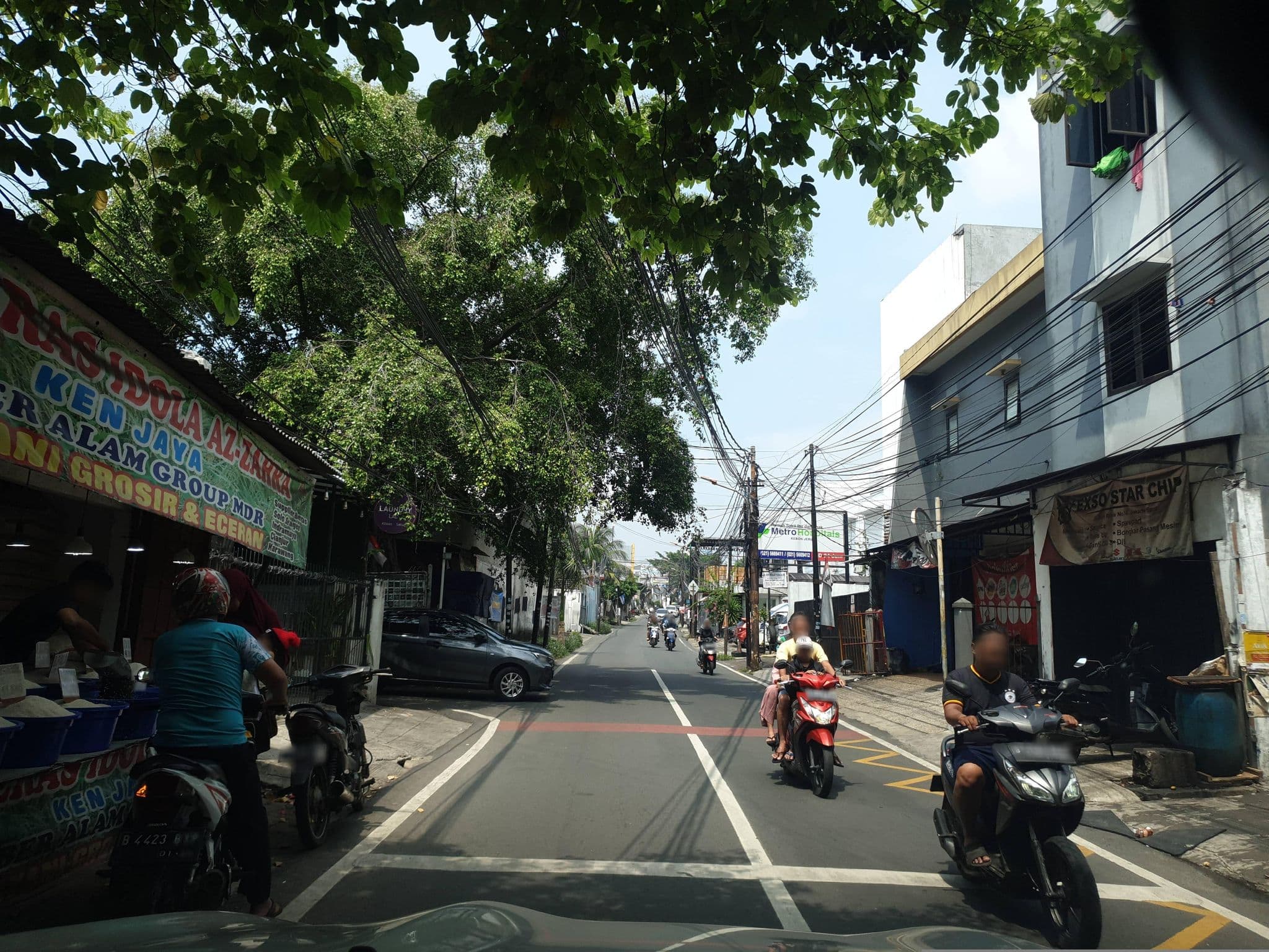 Street view near Gerch's Room, Jakarta — © Kaart_Local (CC BY-SA · Mapillary)