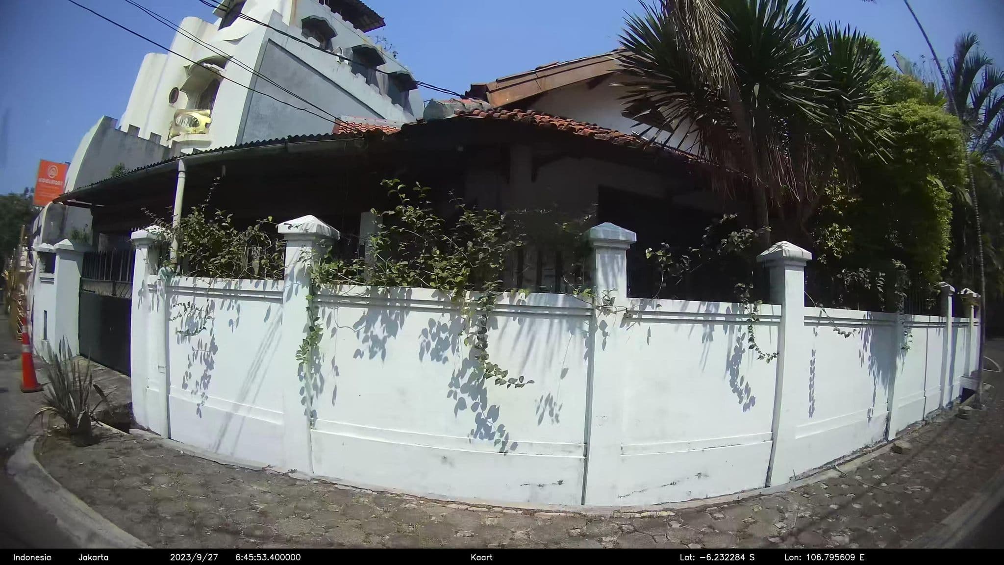 Street view near Kost Bu Ira, Jakarta — © kaart_2 (CC BY-SA · Mapillary)
