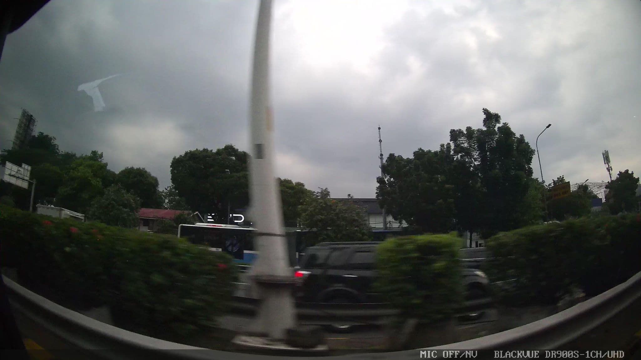 Street view near The Jayakarta Suites Komodo Flores, Jakarta — © Kaart---RIGHT (CC BY-SA · Mapillary)