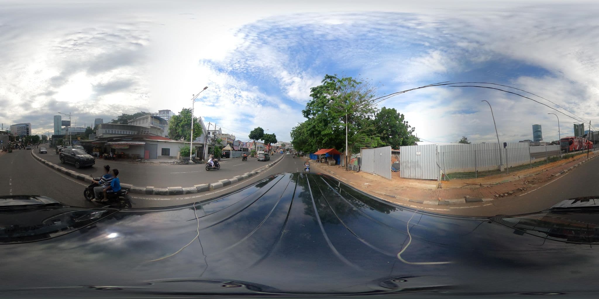 Street view near Wisma Cahaya 2, Jakarta — © Kaart---360 (CC BY-SA · Mapillary)