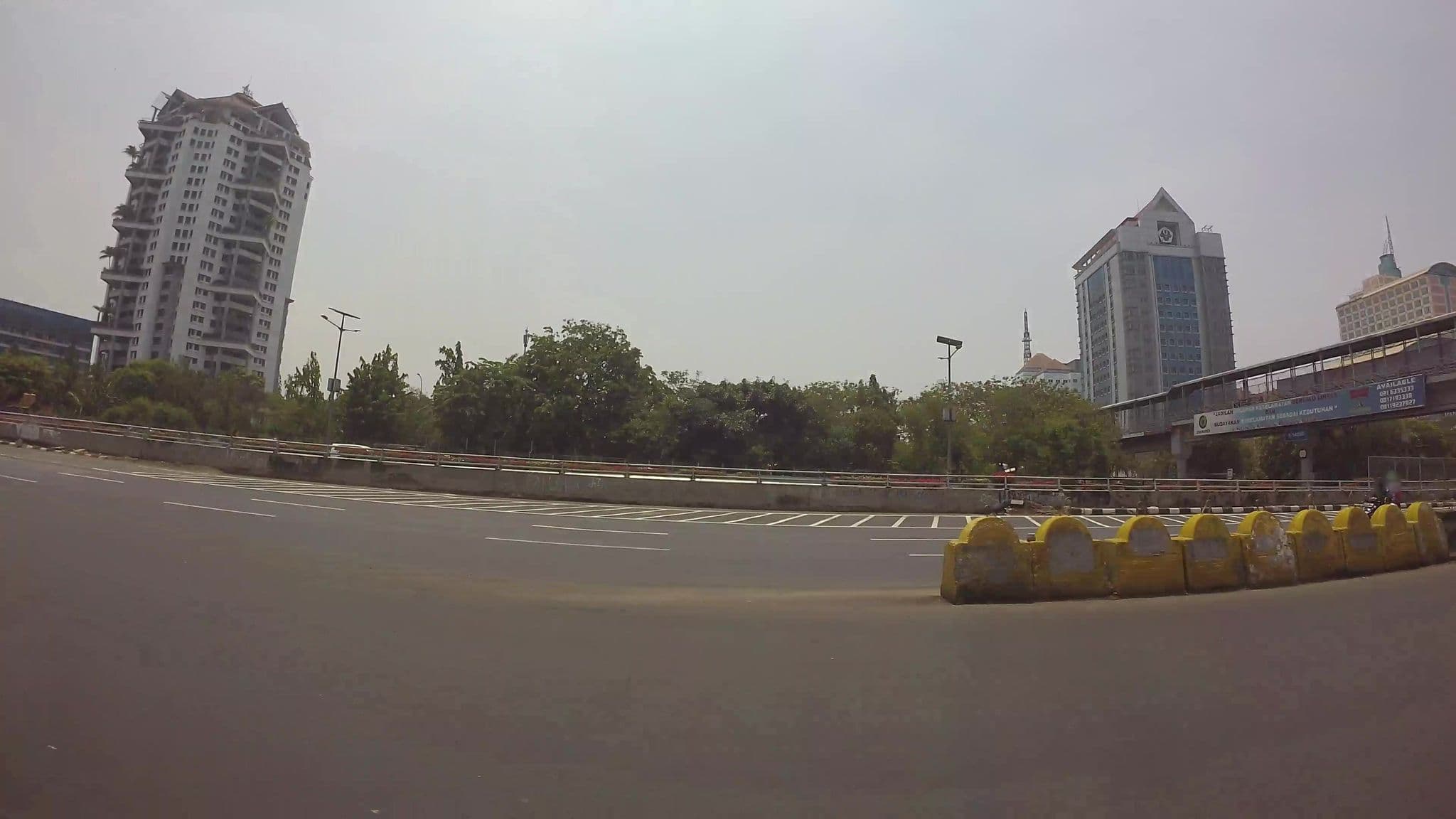 Street view near Hotel sofyan, Jakarta — © kaart_3 (CC BY-SA · Mapillary)