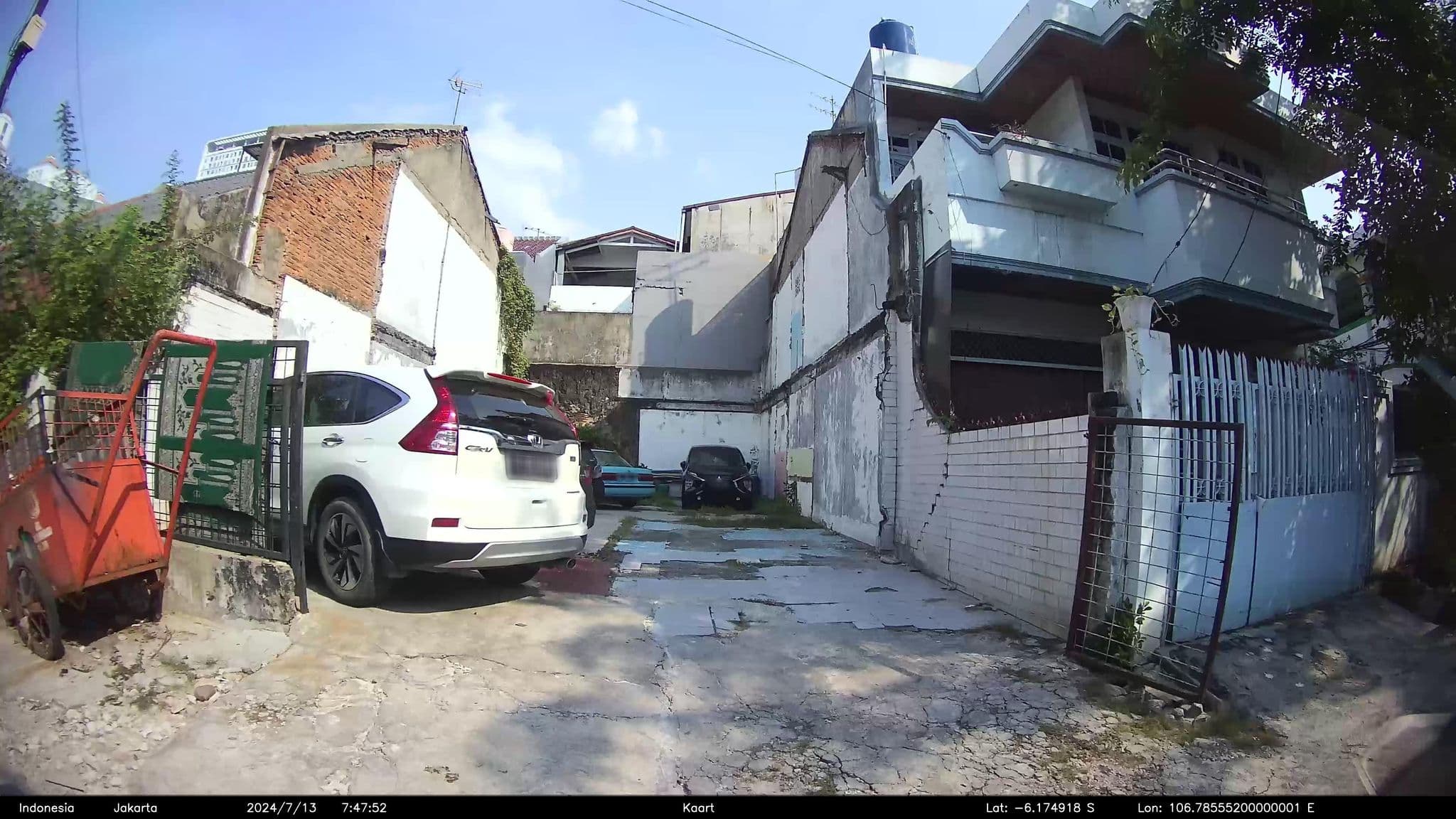 Street view near Puri garden hotel, Jakarta — © kaart_3 (CC BY-SA · Mapillary)