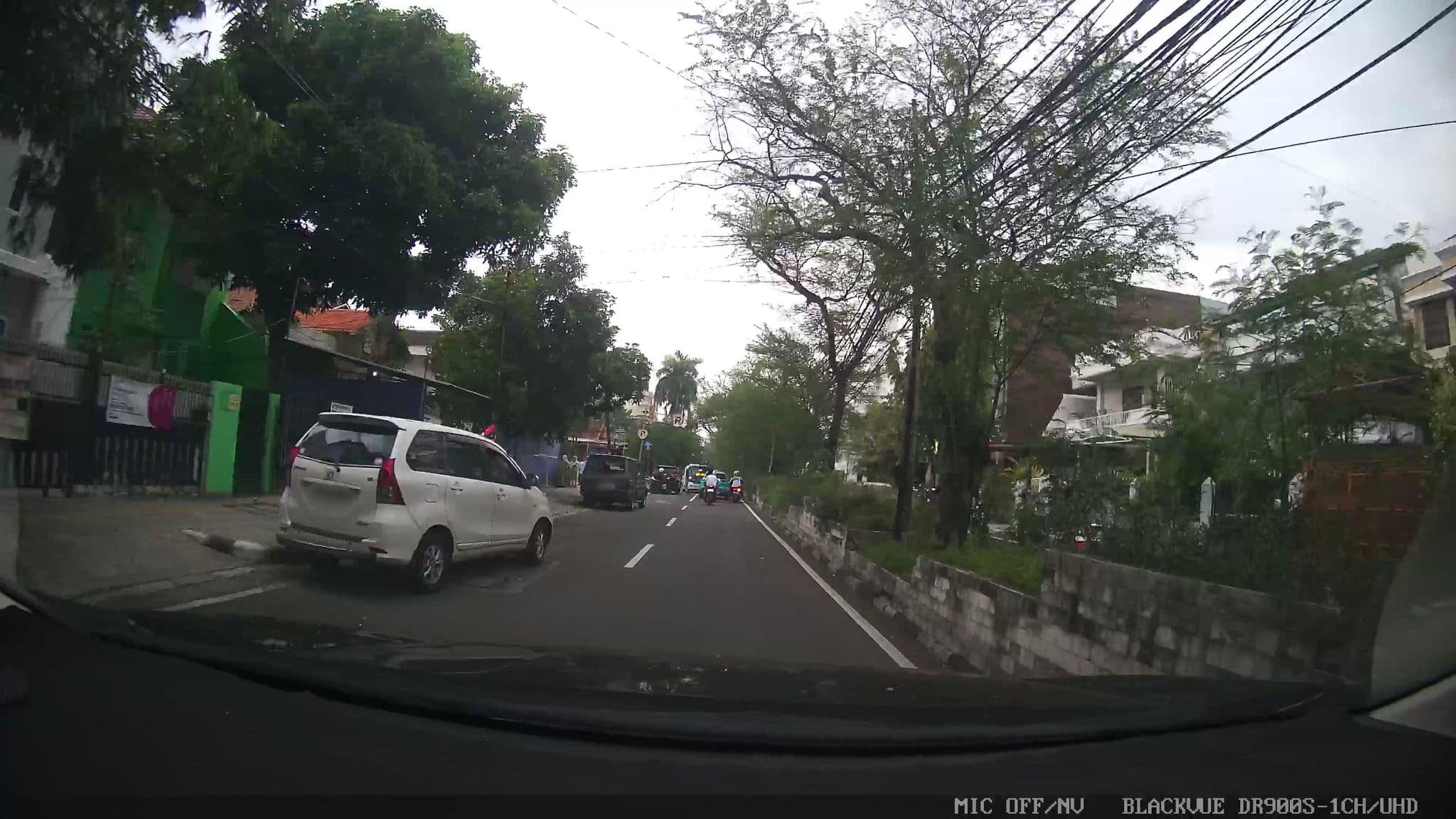 Street view near Kost bagus grogol, Jakarta — © Kaart---FRONT (CC BY-SA · Mapillary)
