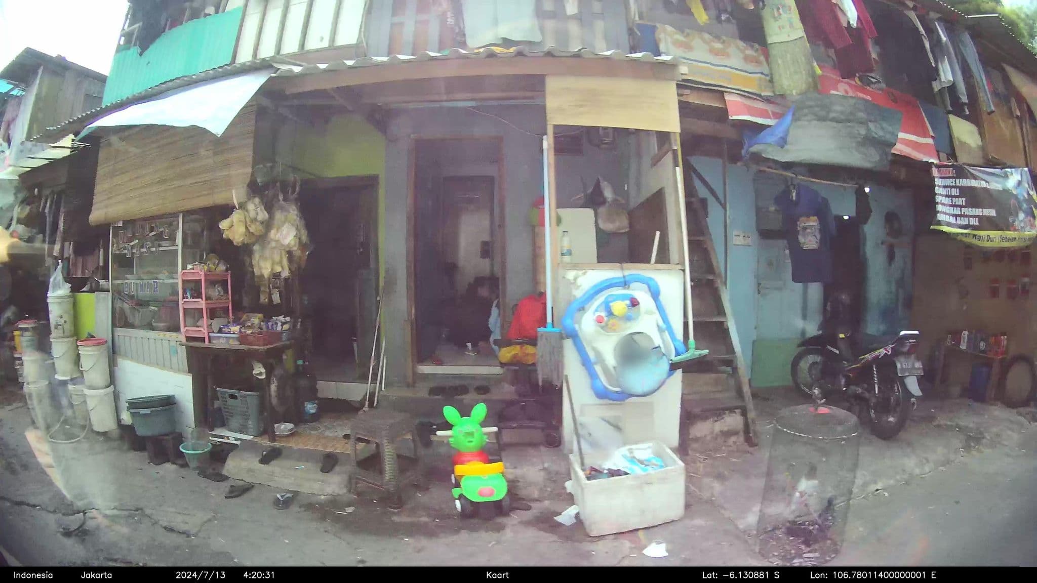 Street view near FM7 Executive Resort Hotel Cengkareng, Jakarta — © kaart_1 (CC BY-SA · Mapillary)