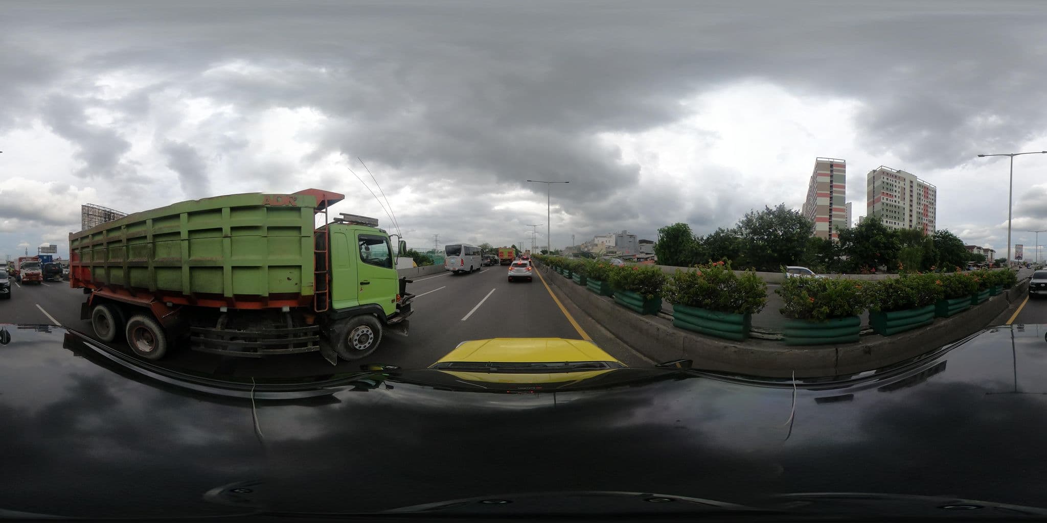 Street view near hotel eksekutif, Jakarta — © Kaart---360 (CC BY-SA · Mapillary)