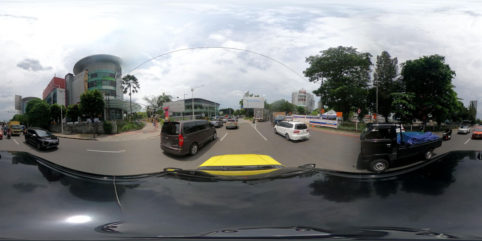 Street view near favehotel Pluit Junction, Jakarta — © Kaart---360 (CC BY-SA · Mapillary)