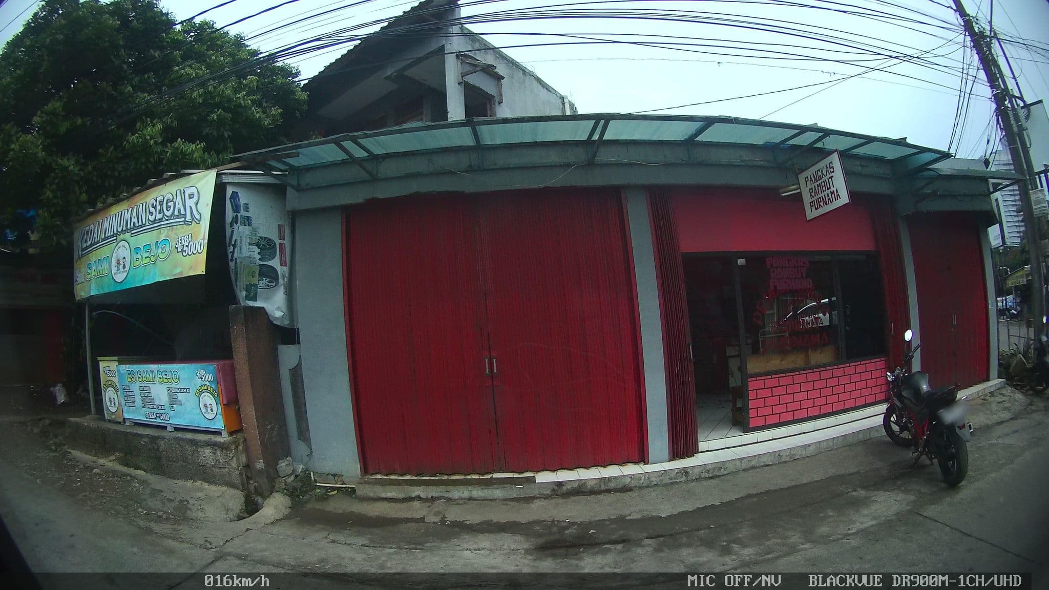 Street view near tommy's cribs, Depok — © kaart5 (CC BY-SA · Mapillary)
