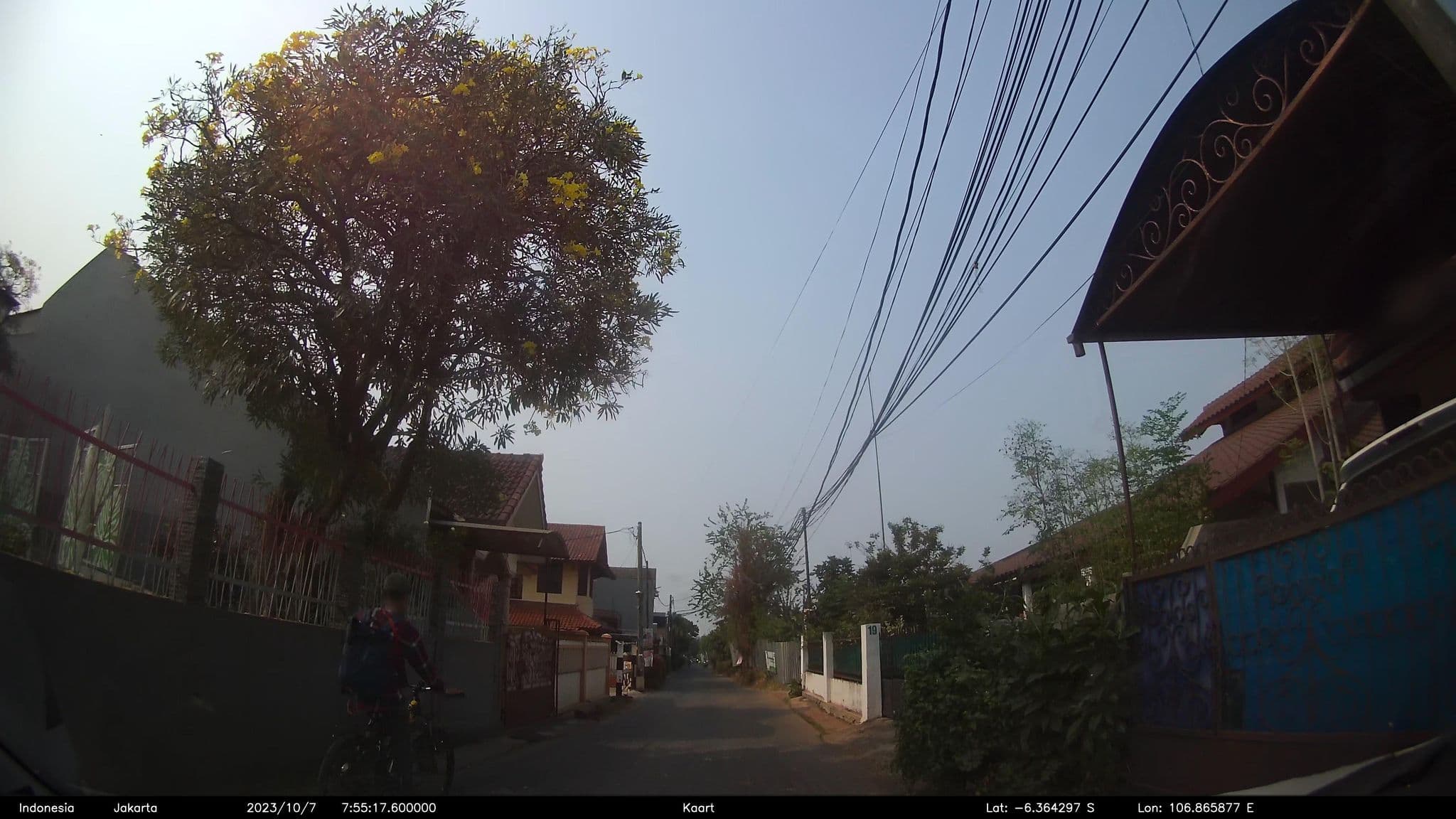 Street view near Wisma Hijau Trubus, Depok — © kaart5 (CC BY-SA · Mapillary)