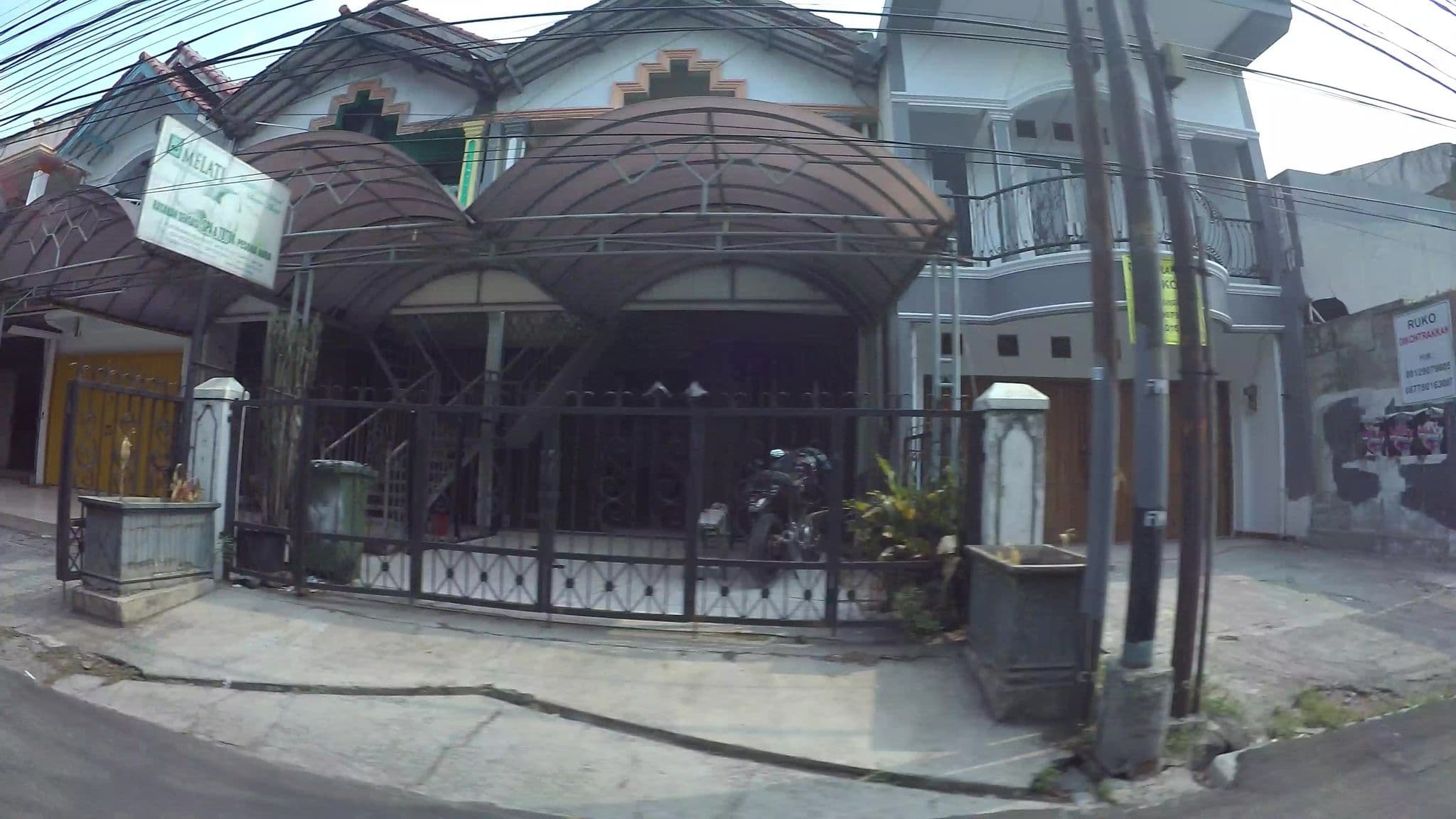 Street view near Golden Ballroom @Hotel Sultan, Jakarta — © kaart_3 (CC BY-SA · Mapillary)
