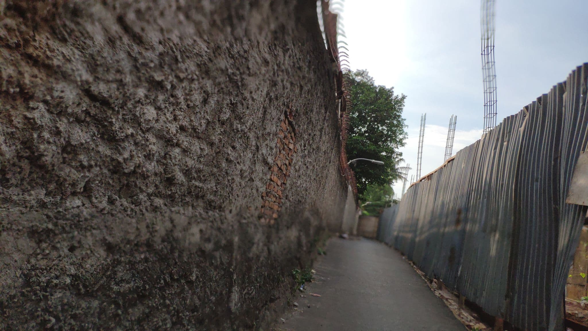 Street view near Hostel Pradana, Jakarta — © heru_tri_setiawan (CC BY-SA · Mapillary)