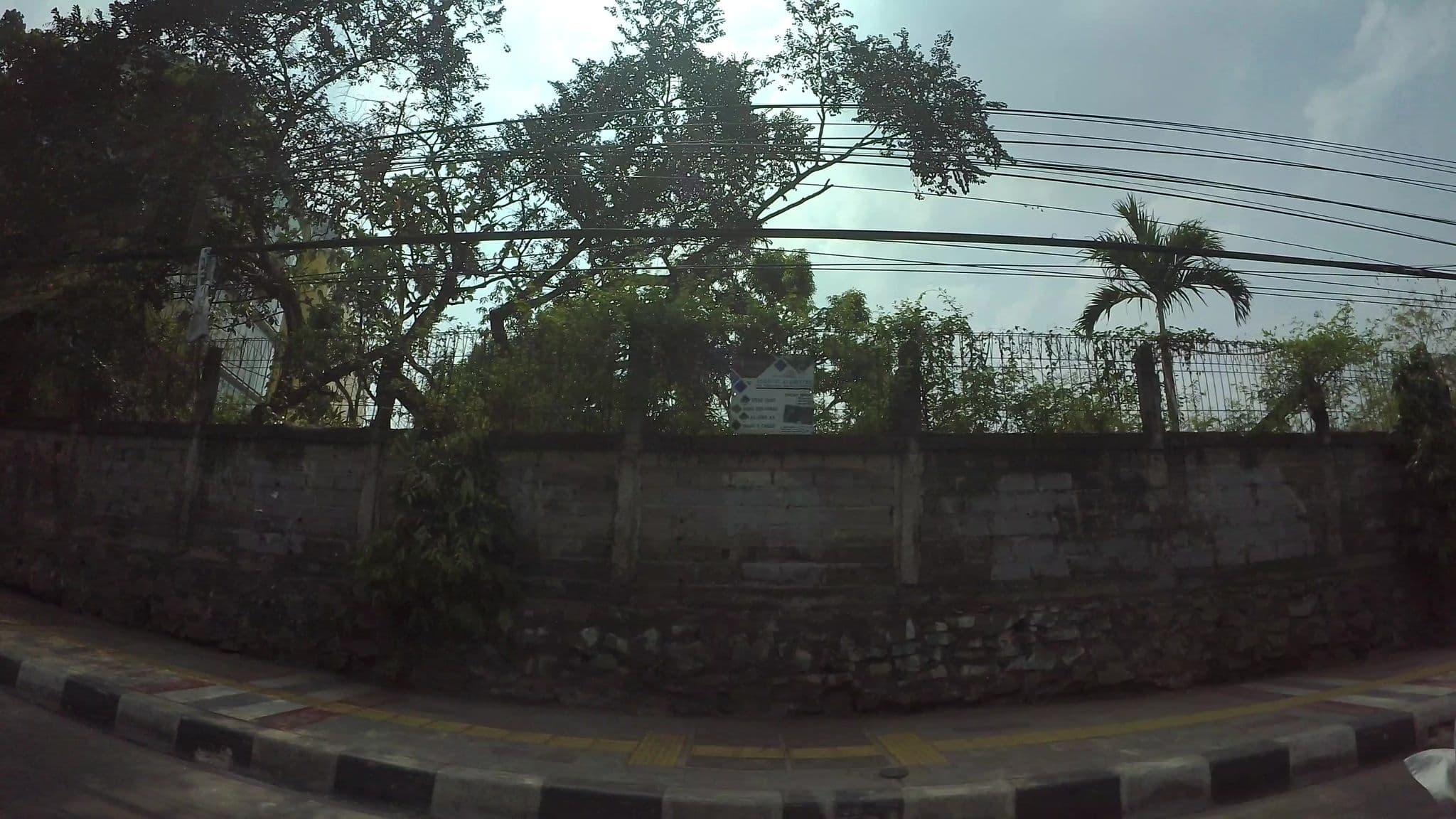 Street view near Hotel Harris, Jakarta — © kaart_3 (CC BY-SA · Mapillary)